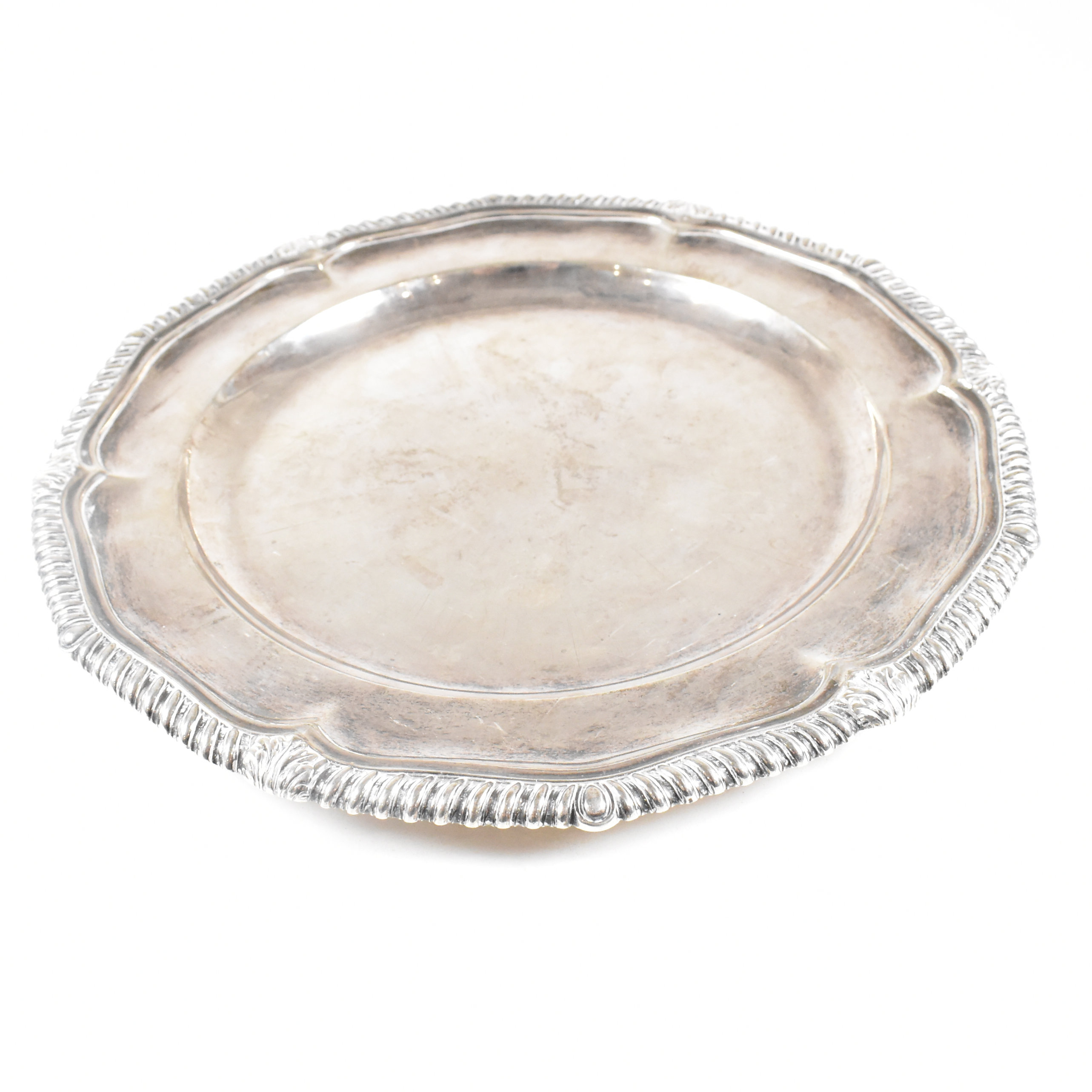 VICTORIAN IRISH HALLMARKED SILVER SALVER DUBLIN WEST & SON - Image 5 of 7