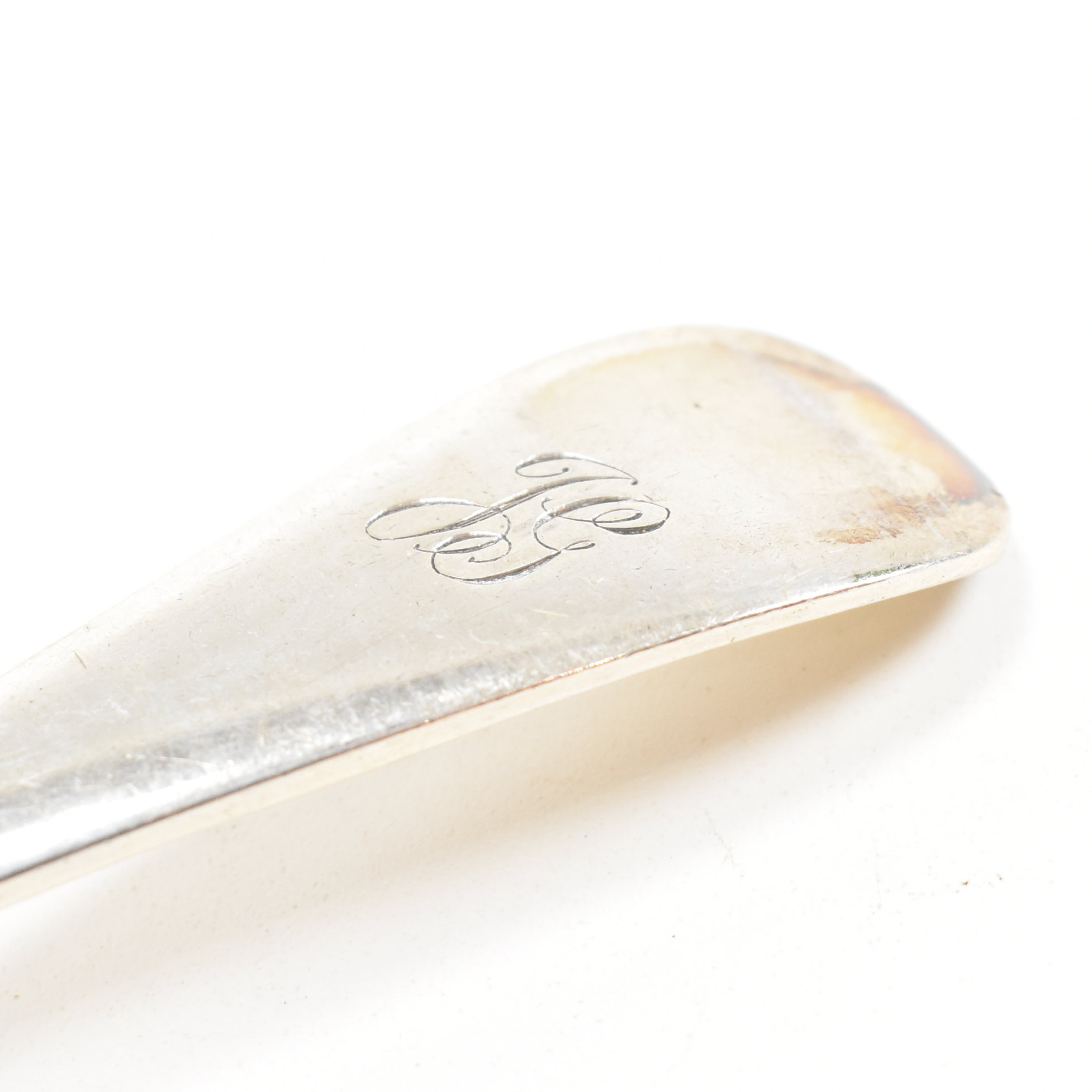 SET OF FIVE GEORGE V HALLMARKED SILVER TABLE SPOONS - Image 7 of 9