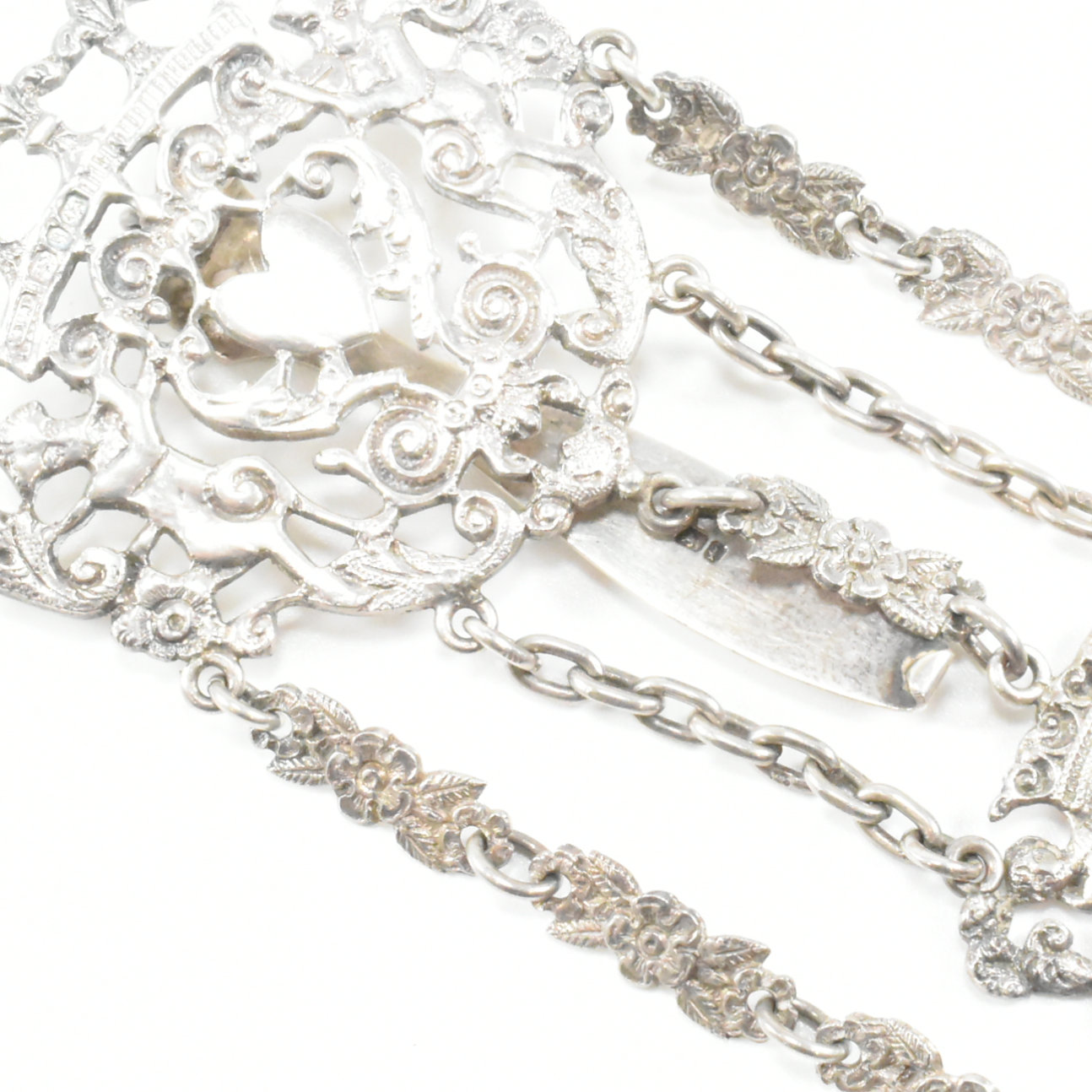 19TH CENTURY VICTORIAN HALLMARKED SILVER CHATELAINE - Image 4 of 18