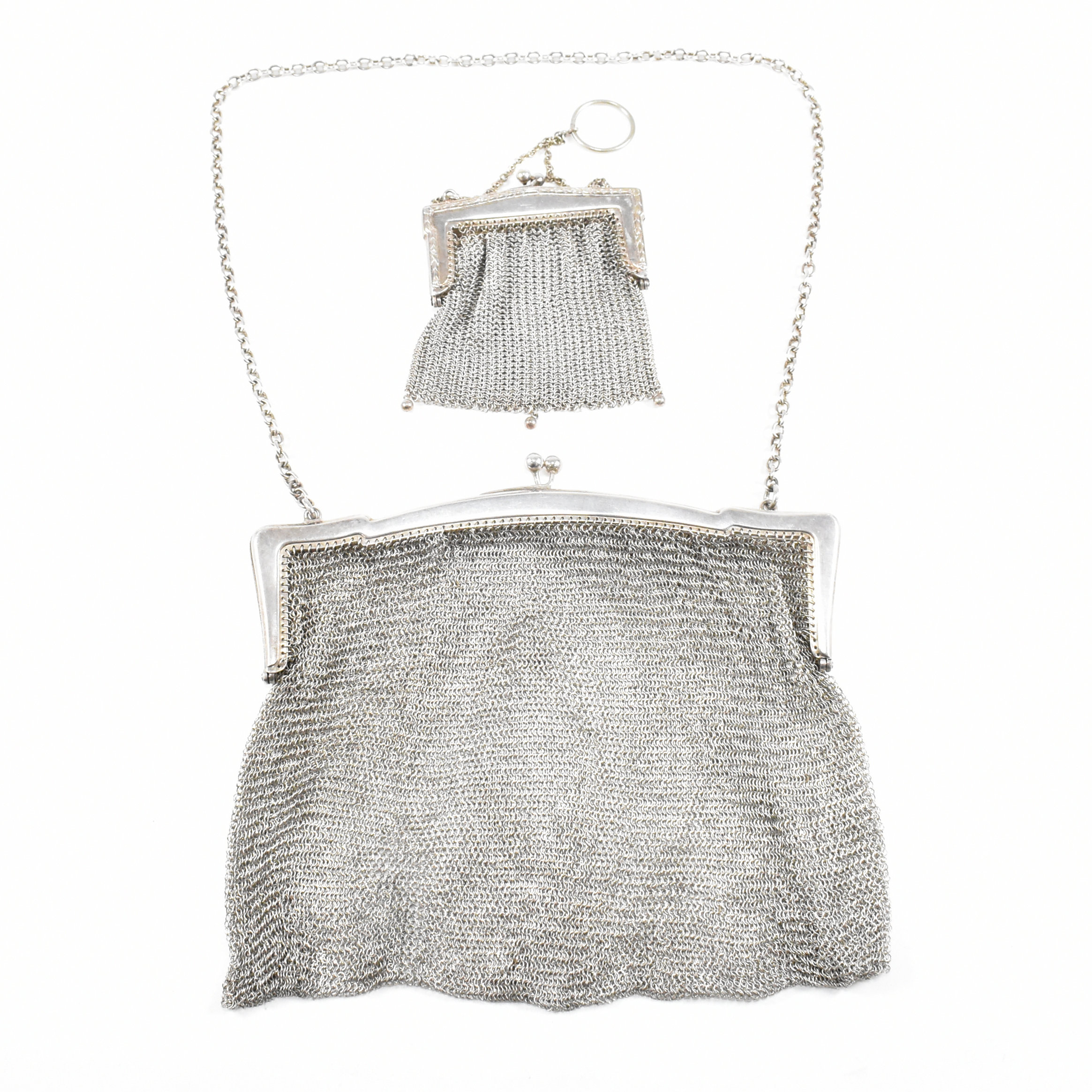 GEORGE V HALLMARKED SILVER MESH BAG & WHITE METAL PURSE - Image 2 of 6