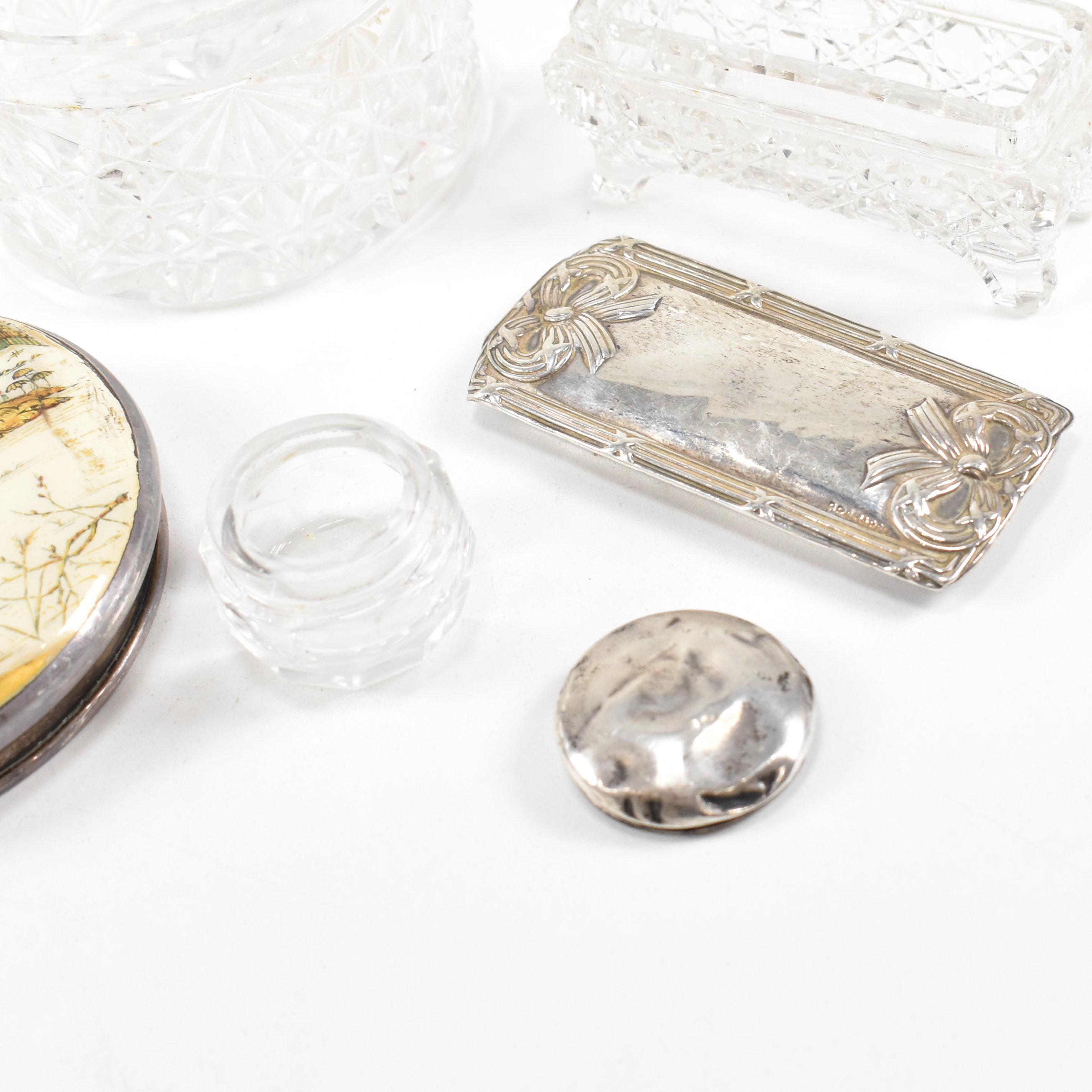 THREE HALLMARKED SILVER & WHITE METAL LIDDED CUT GLASS JARS & CARD HOLDER - Image 4 of 11