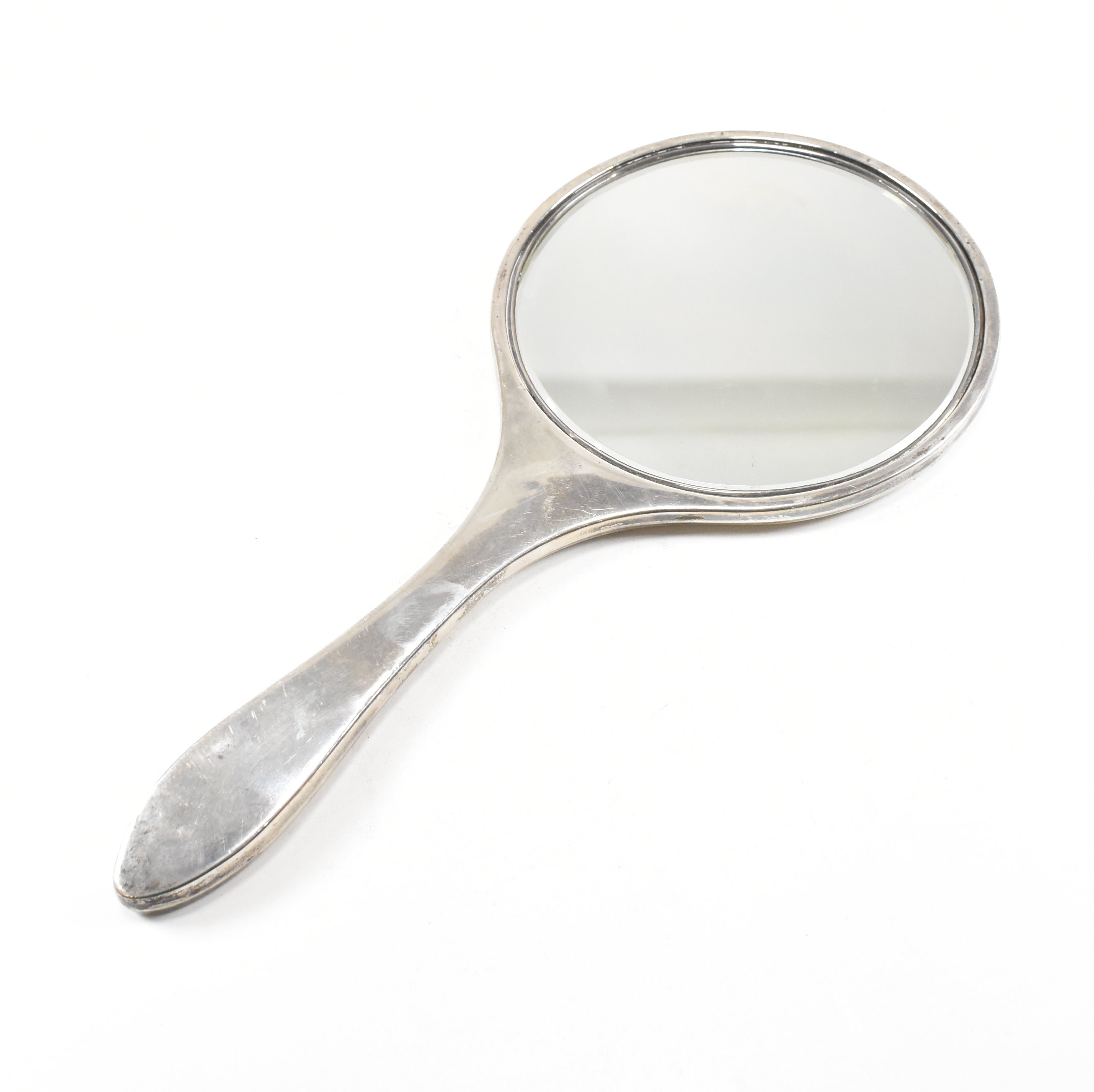 GEORGE V HALLMARKED SILVER VANITY HAND MIRROR - Image 5 of 8