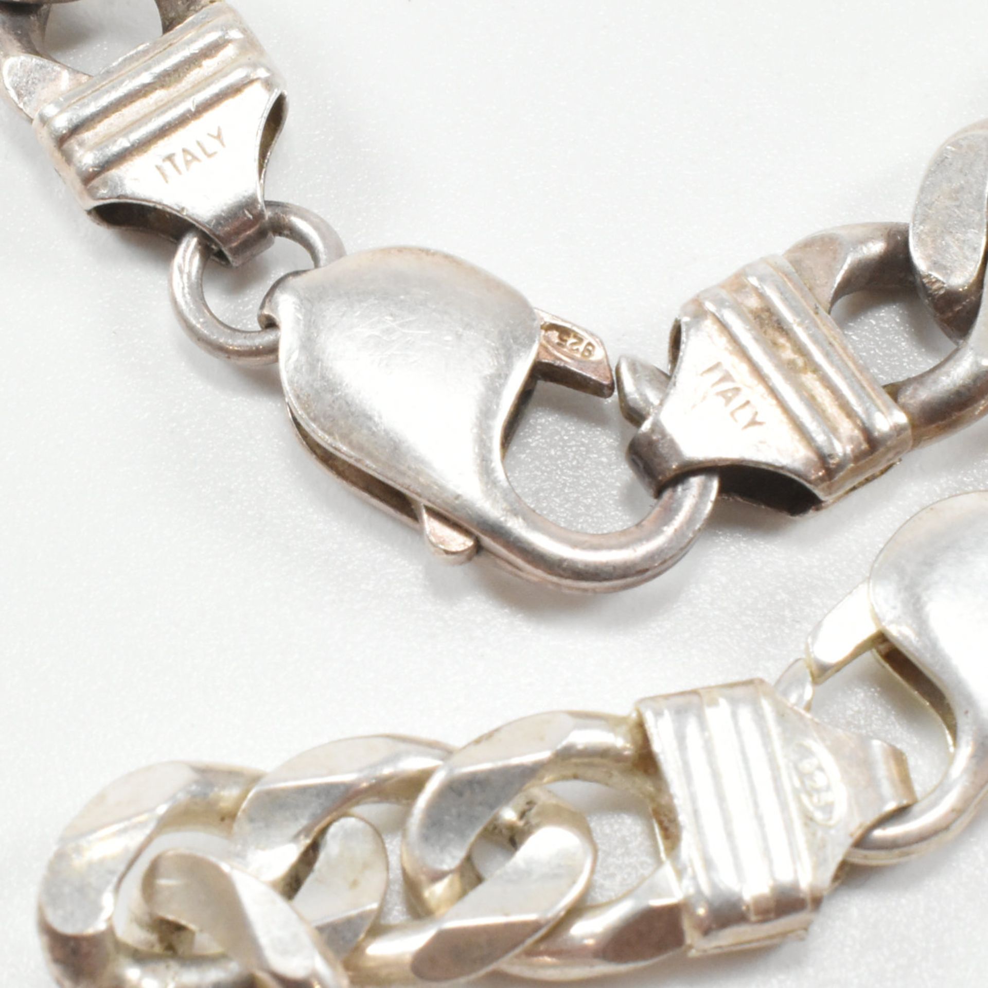 CONTEMPORARY ITALIAN 925 SILVER CURB LINK CHAIN & BRACELET - Image 6 of 7