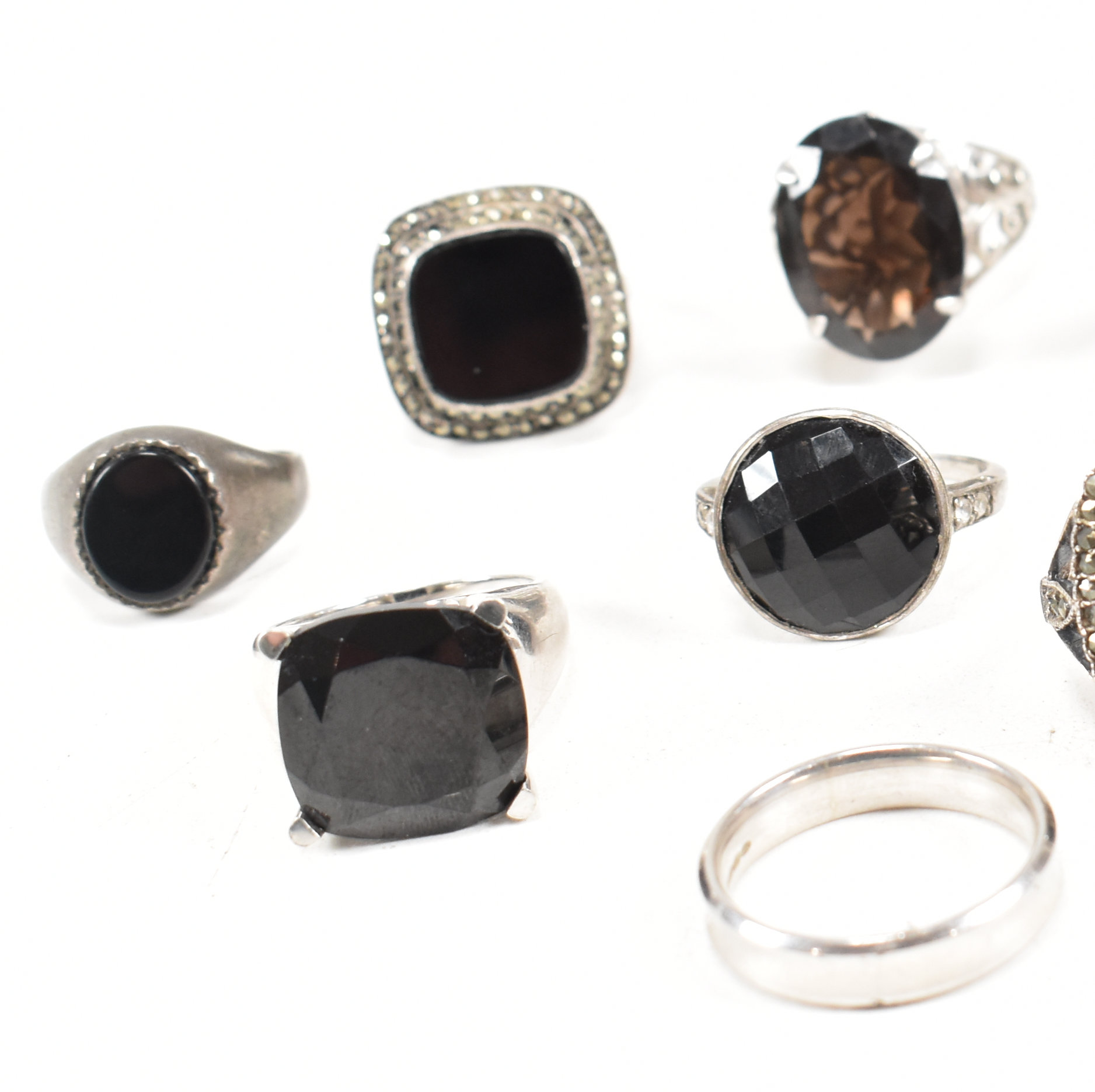 COLLECTION OF 925 SILVER GEM SET RINGS - Image 4 of 9