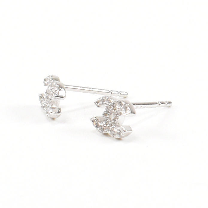 PAIR OF CONTEMPORARY SILVER & CZ DESIGNER STYLE STUD EARRINGS - Image 2 of 6