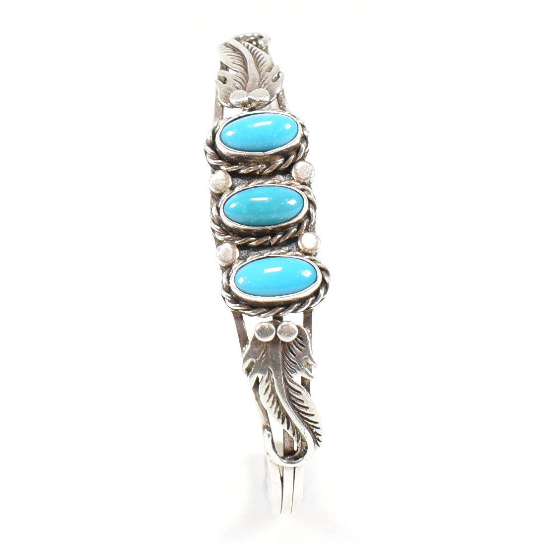 CONTEMPORARY WHITE METAL & TURQUOISE CUFF BANGLE - Image 7 of 9