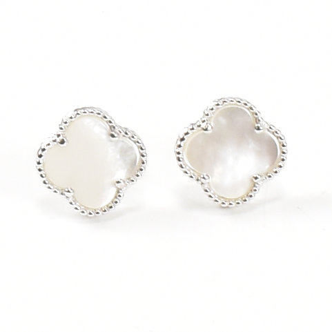 PAIR OF SILVER & MOTHER OF PEARL STUD EARRINGS - Image 3 of 8