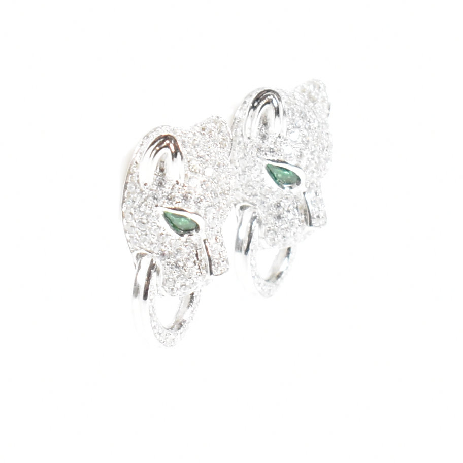 PAIR OF CONTEMPORARY SILVER CZ & EMERALD LEOPARD EARRINGS - Image 7 of 8