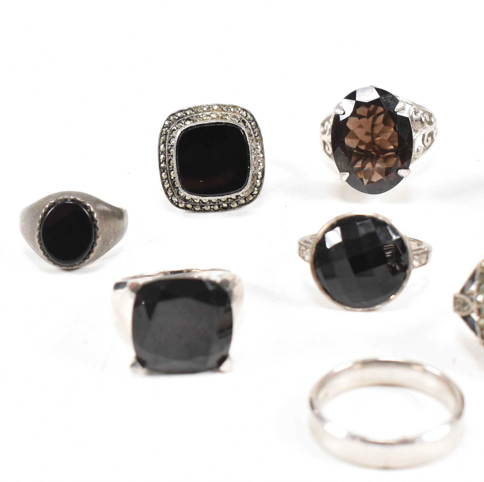 COLLECTION OF 925 SILVER GEM SET RINGS - Image 3 of 9