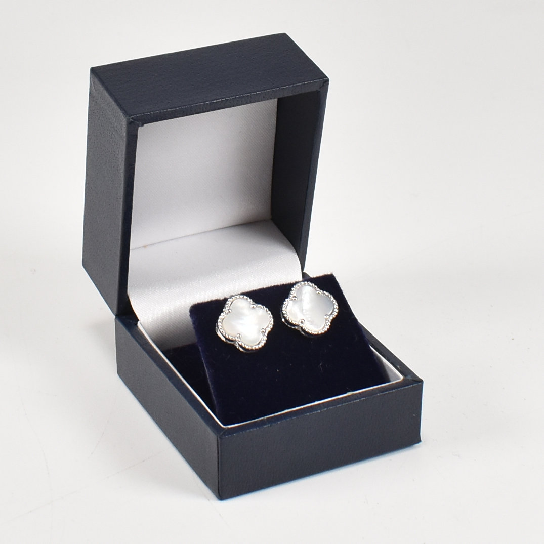 PAIR OF SILVER & MOTHER OF PEARL STUD EARRINGS - Image 2 of 8