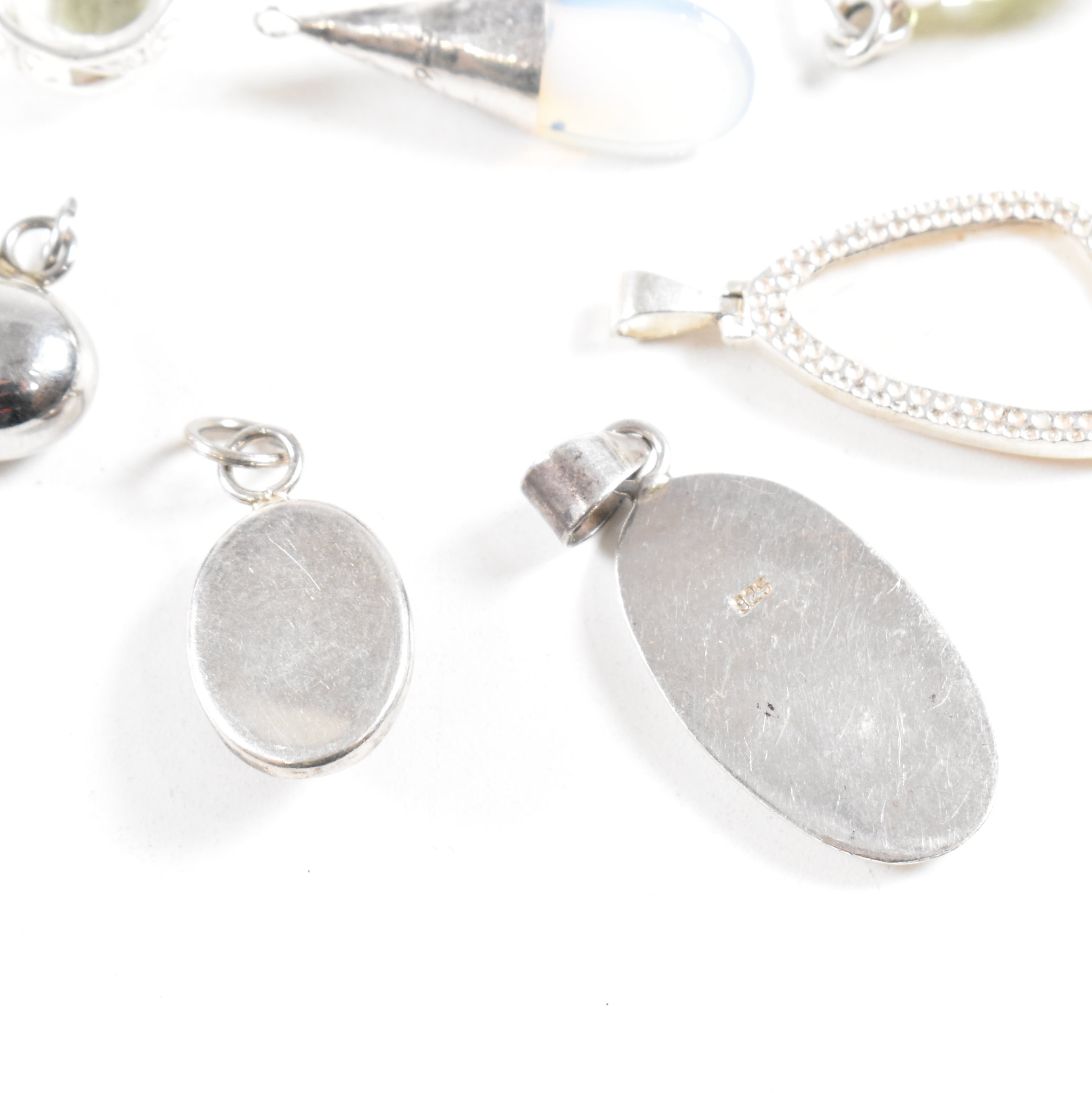 SELECTION OF 925 SILVER NECKLACE PENDANTS - Image 6 of 8