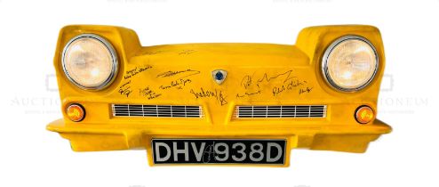 ONLY FOOLS & HORSES - TROTTER VAN FRONT END - SIGNED BY DAVID JASON + CAST