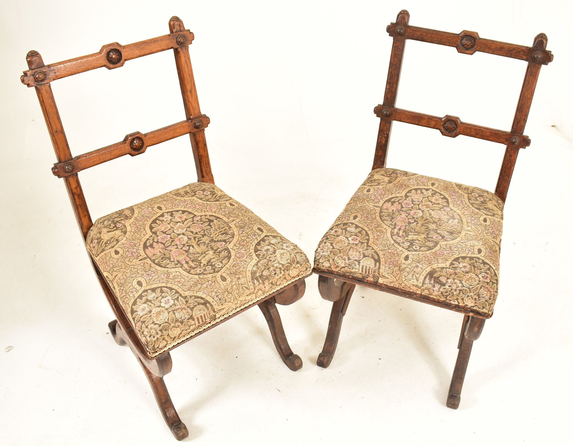 PAIR OF 19TH CENTURY CARVED OAK GOTHIC INSPIRED CHAIRS - Image 2 of 5