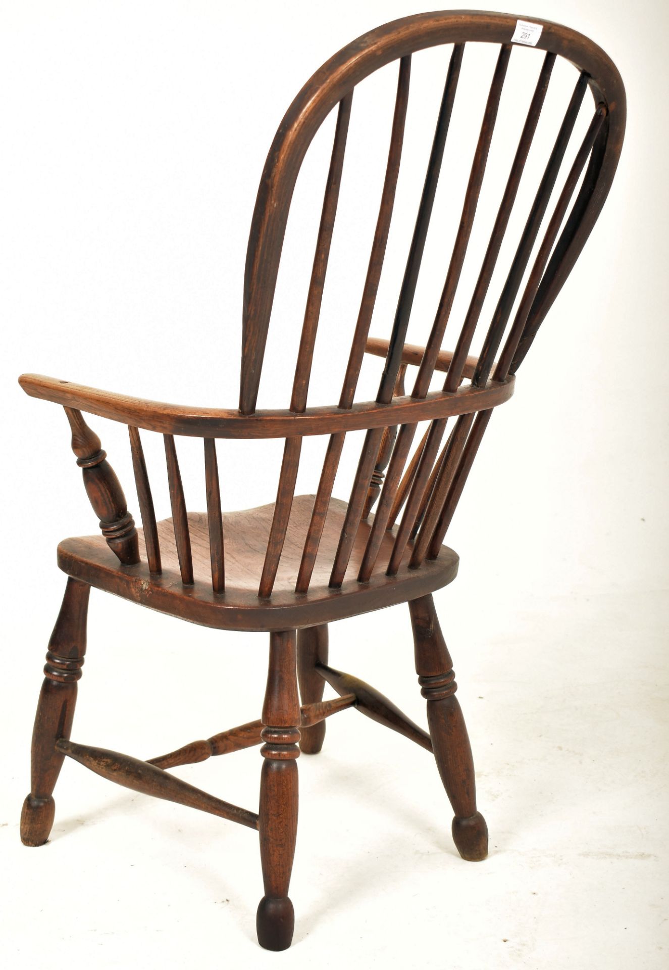 VICTORIAN 19TH CENTURY ELM COMB-BACK WINDSOR CHAIR - Image 5 of 5