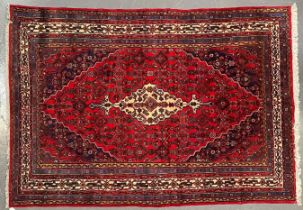 EARLY 20TH CENTURY NORTH WEST PERSIAN HAMADAN CARPET RUG