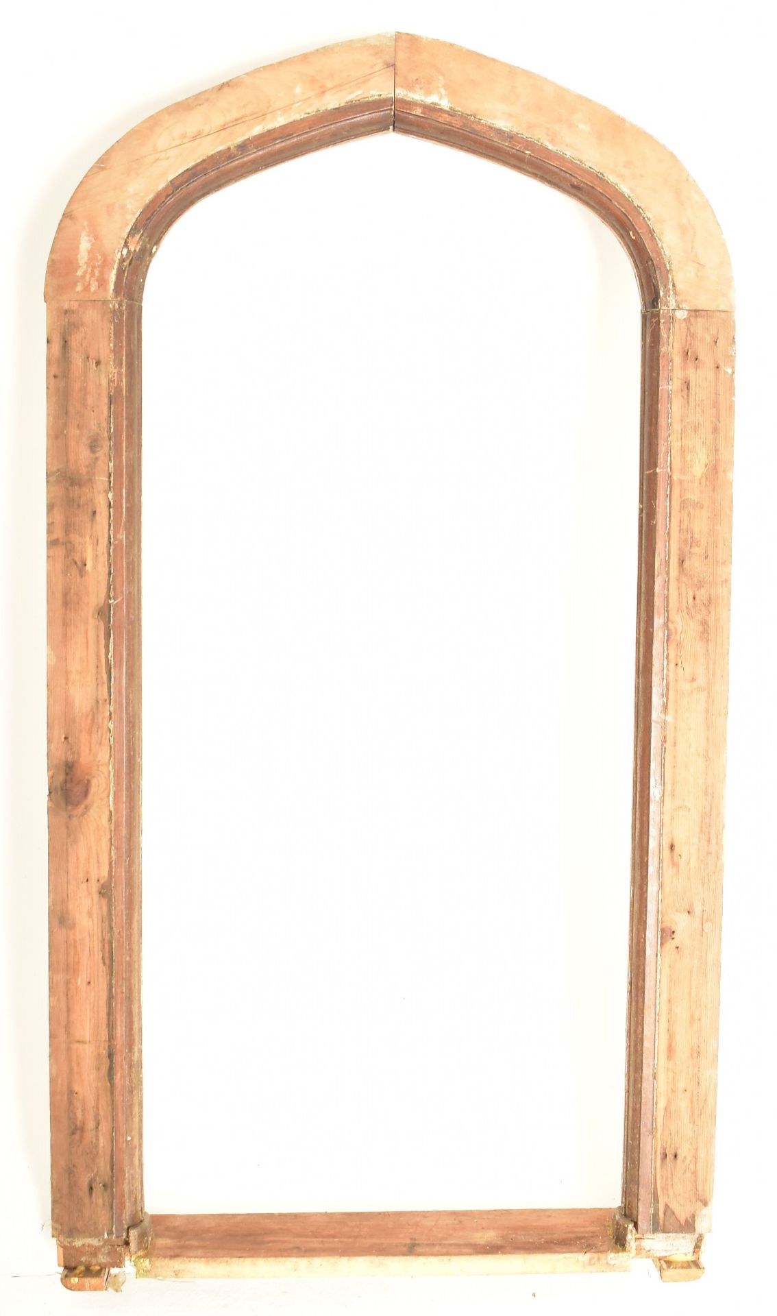 VICTORIAN CARVED WOOD GOTHIC STYLE WINDOW FRAME - Image 5 of 6