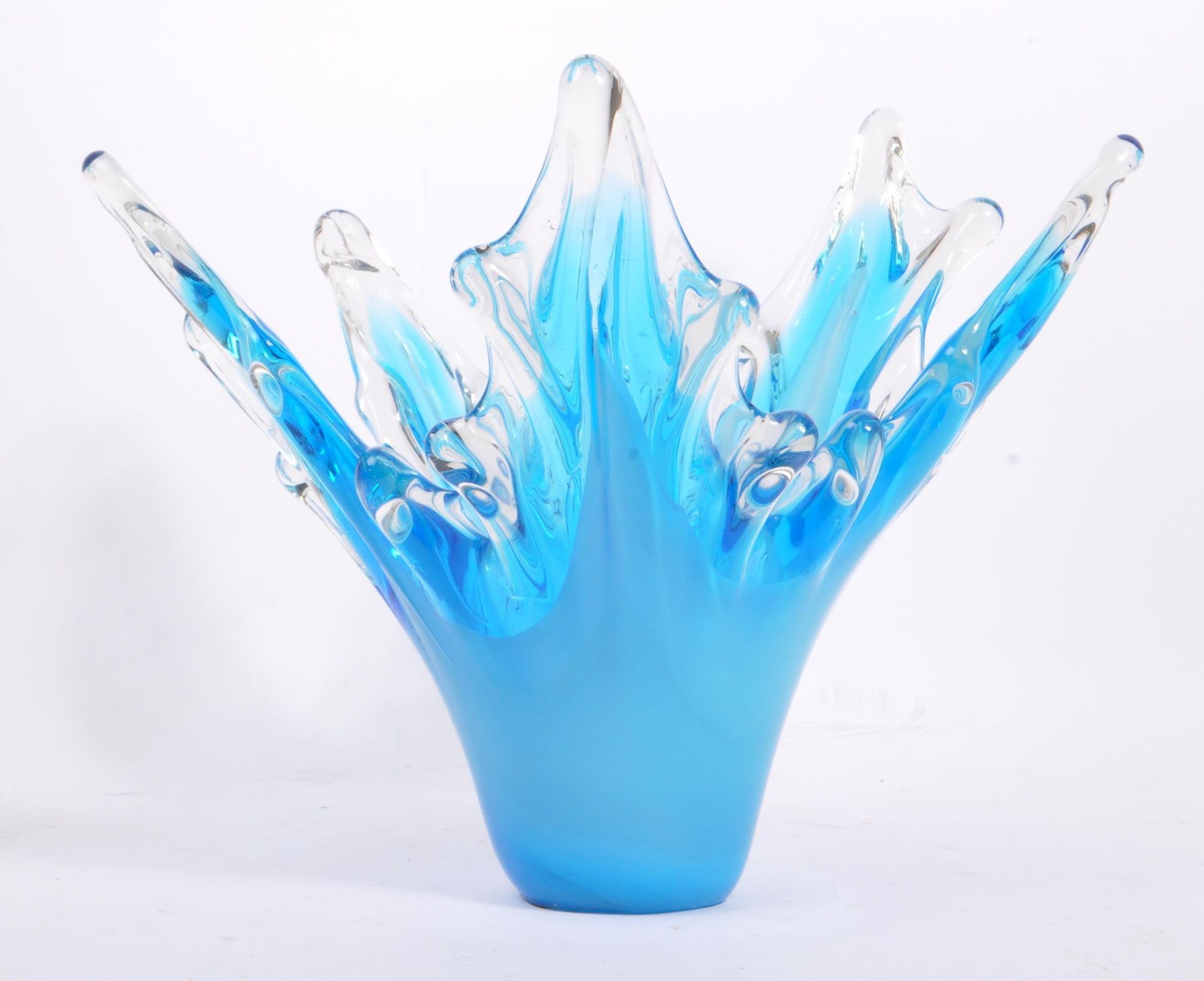 RETRO MID 20TH CENTURY BLUE STUDIO ART GLASS BOWL - Image 5 of 6
