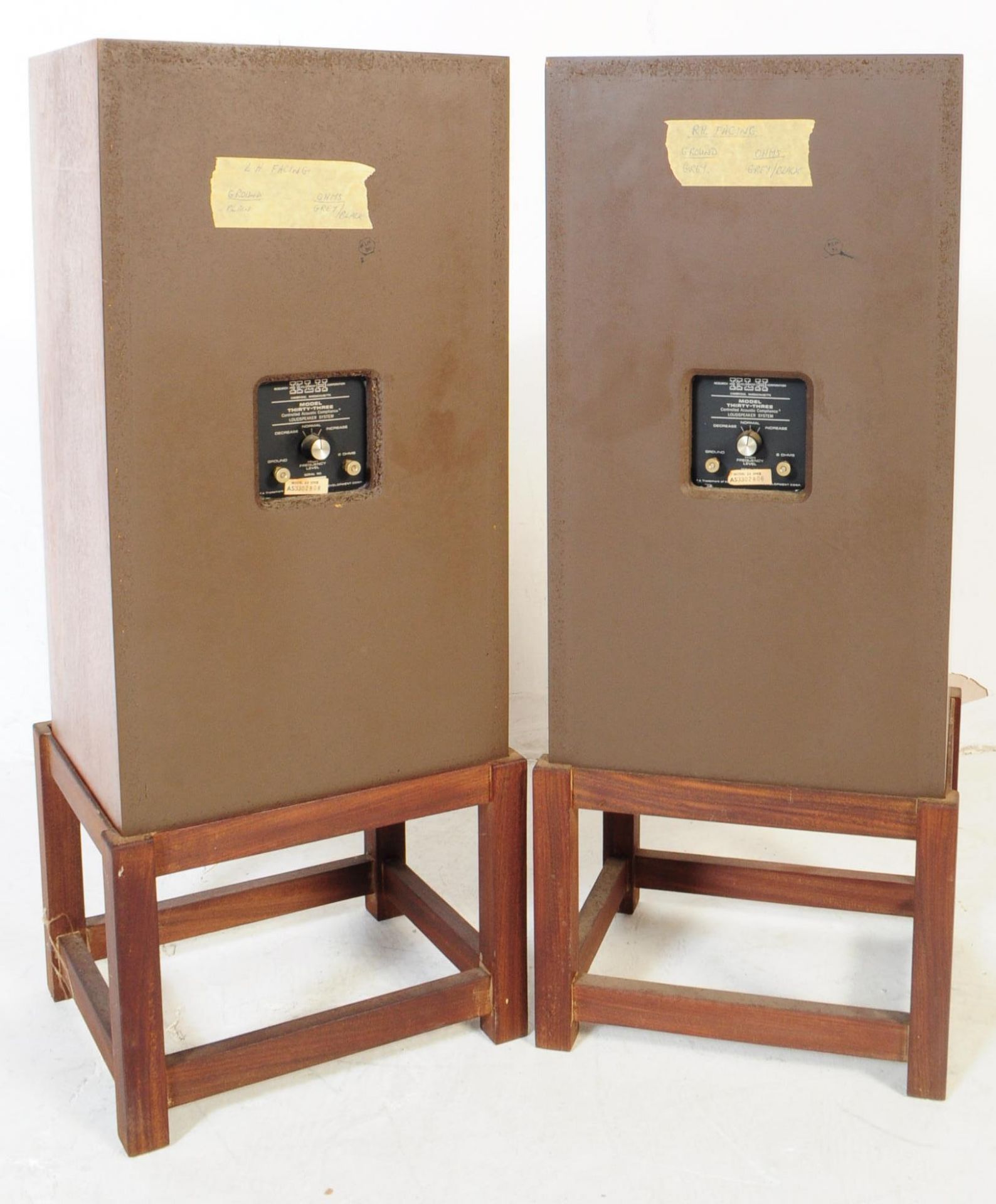 PAIR Of 1970S MODEL 33 FLOOR STANDING SPEAKERS BY KLH - Bild 5 aus 5