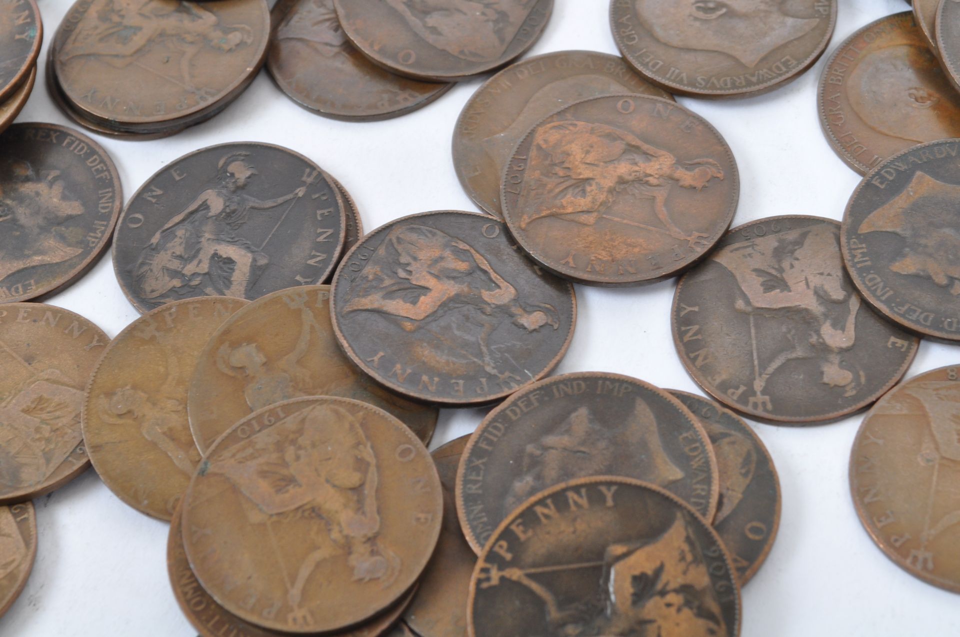 COLLECTION OF 18TH CENTURY & LATER UK AND FOREIGN COINS - Image 15 of 22