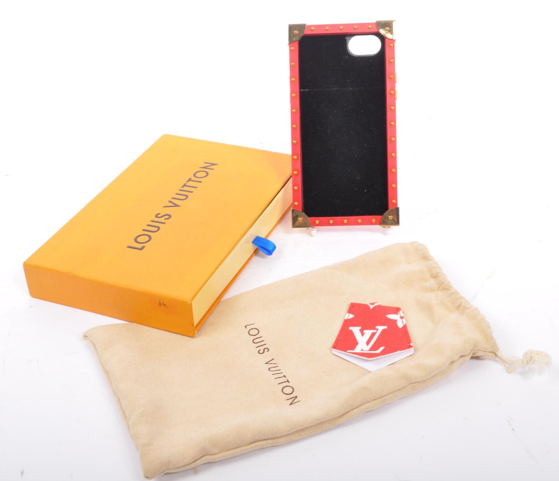 LOUIS VUITTON X SUPREME RED / GOLD IPHONE 7 CASE IN BOX