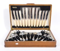 MID 20TH CENTURY VINERS OAK CANTEEN OF CUTLERY