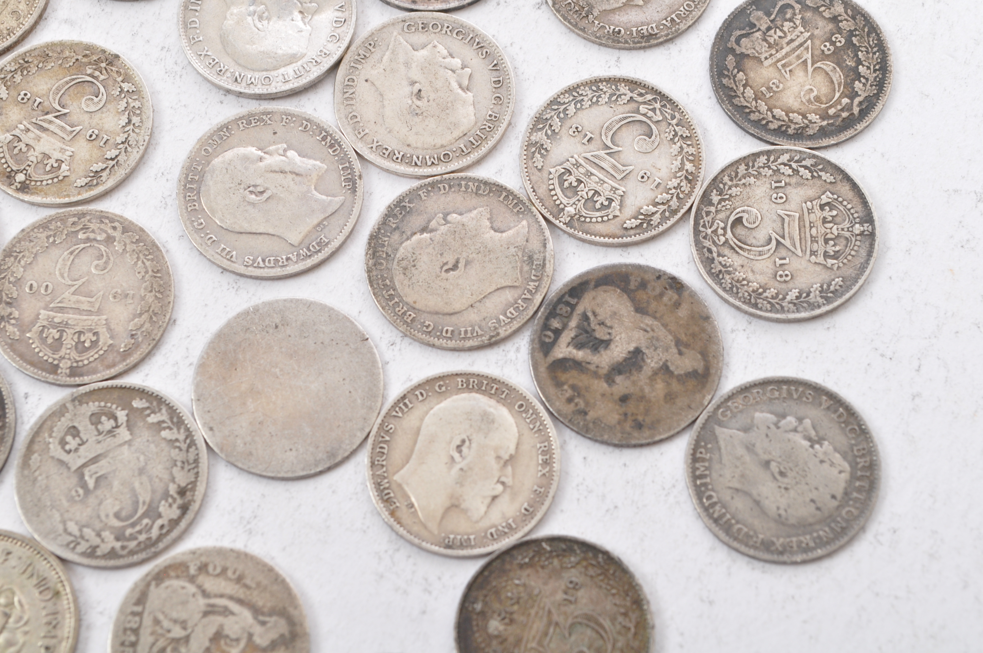 19TH AND 20TH CENTURY SILVER THREE PENCE COINS - Image 8 of 8