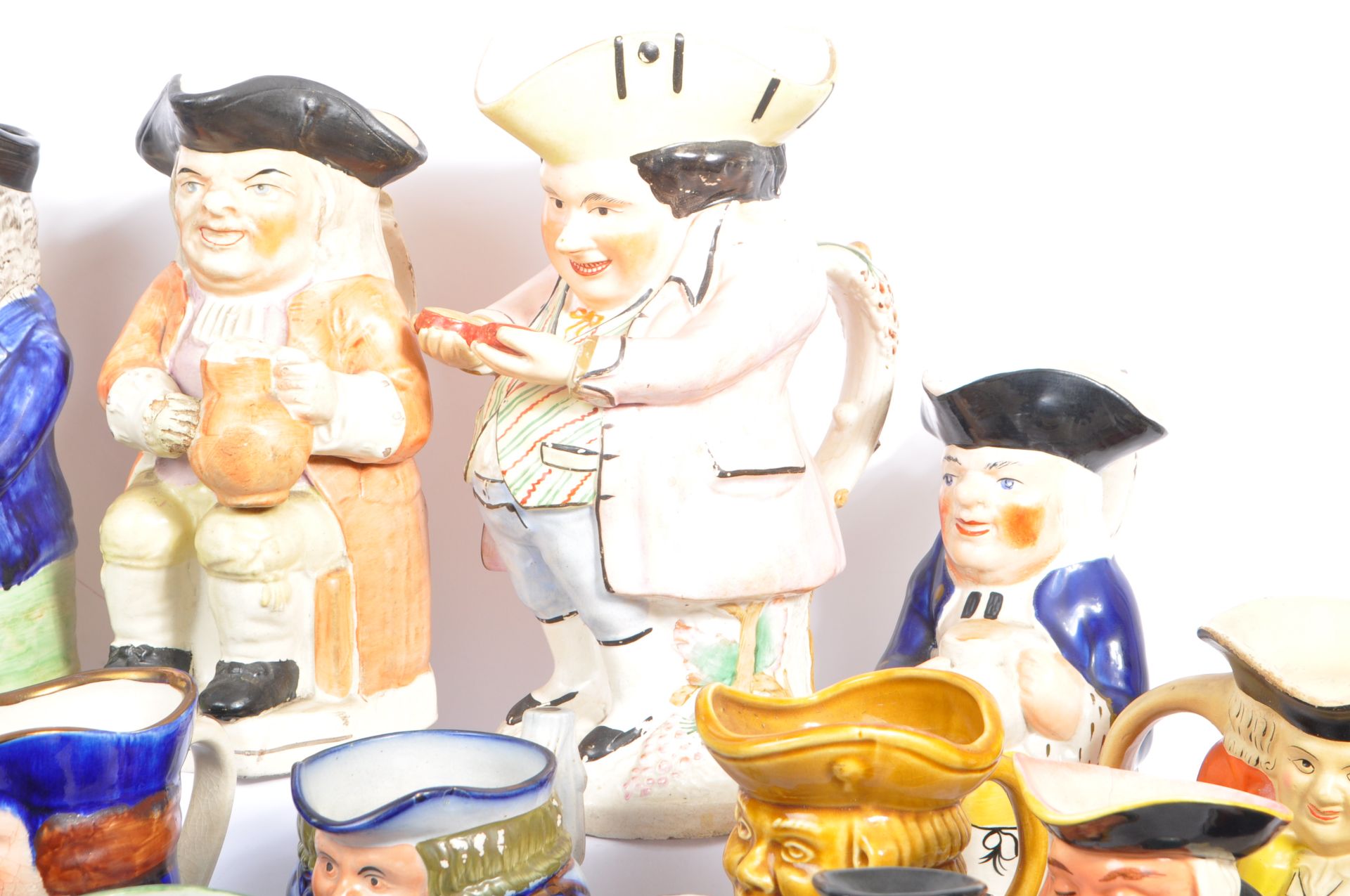 COLLECTION OF VARIOUS 19TH & 20TH CENTURY CERAMIC TOBY JUGS - Image 4 of 13