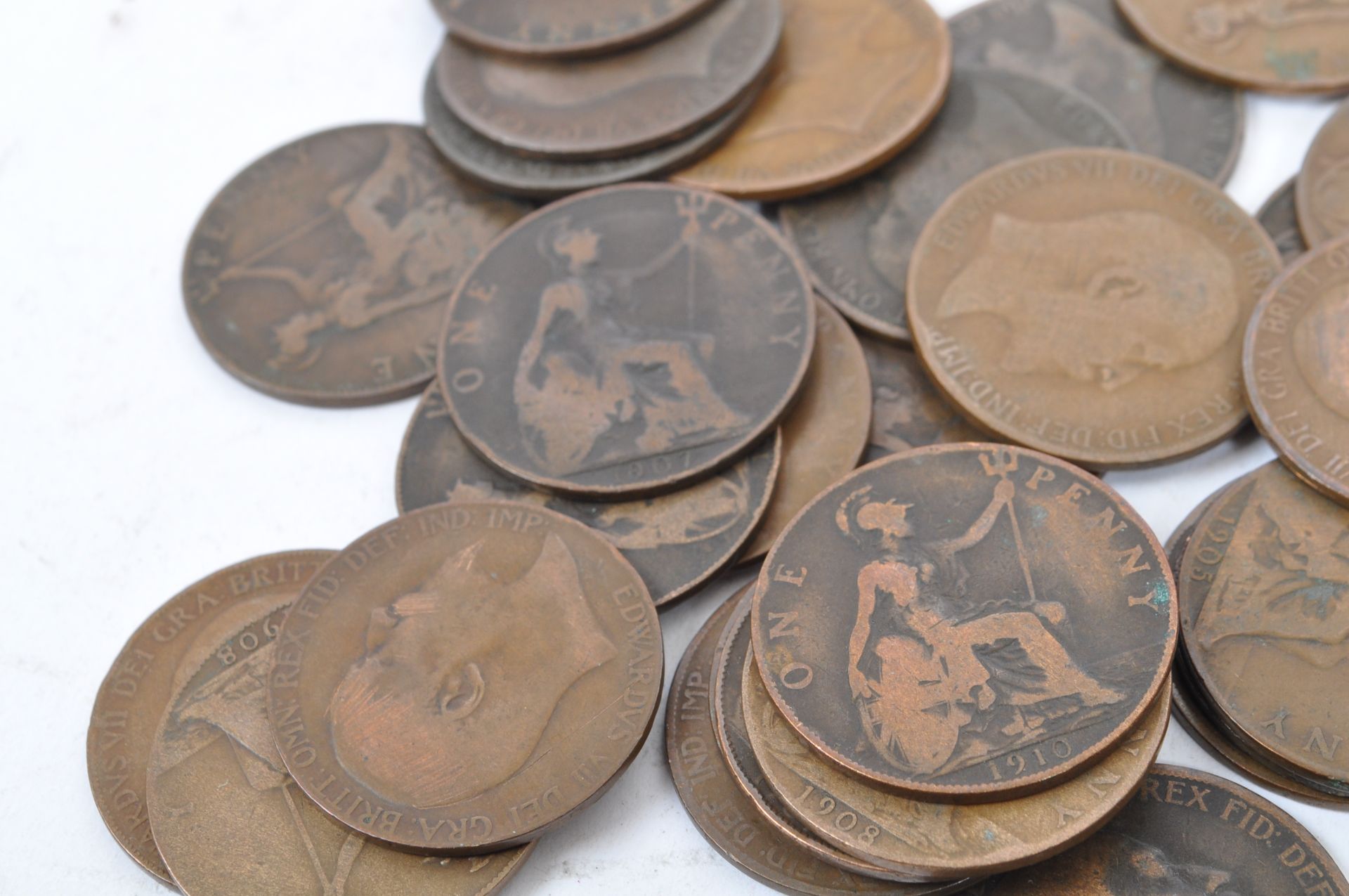 COLLECTION OF 18TH CENTURY & LATER UK AND FOREIGN COINS - Image 17 of 22