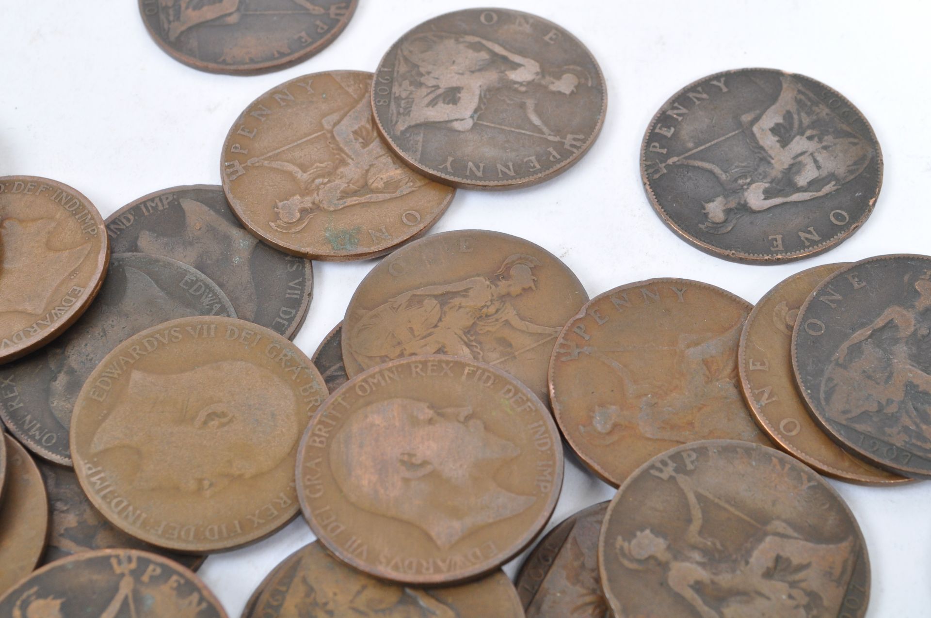 COLLECTION OF 18TH CENTURY & LATER UK AND FOREIGN COINS - Image 16 of 22