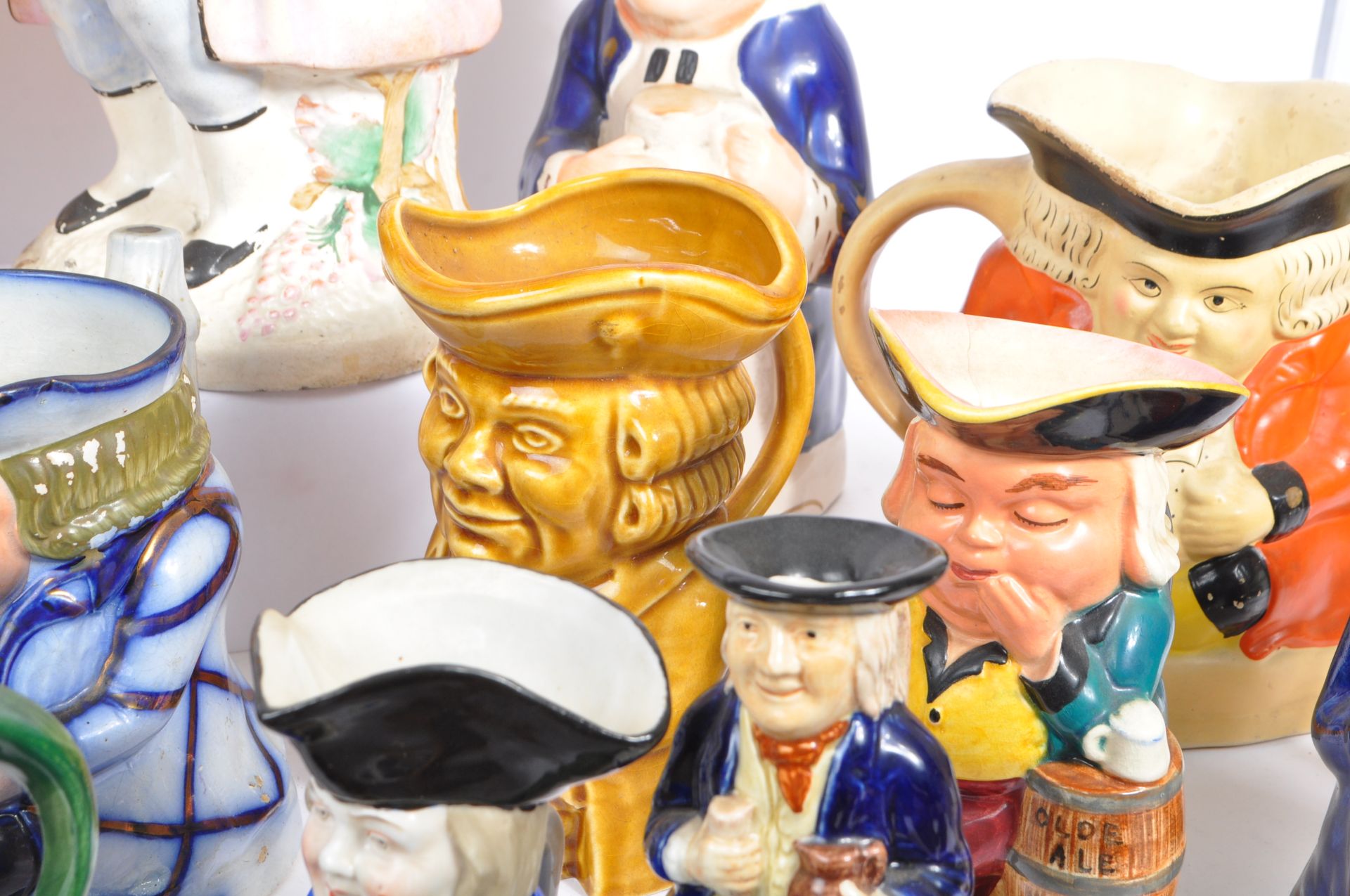 COLLECTION OF VARIOUS 19TH & 20TH CENTURY CERAMIC TOBY JUGS - Image 10 of 13