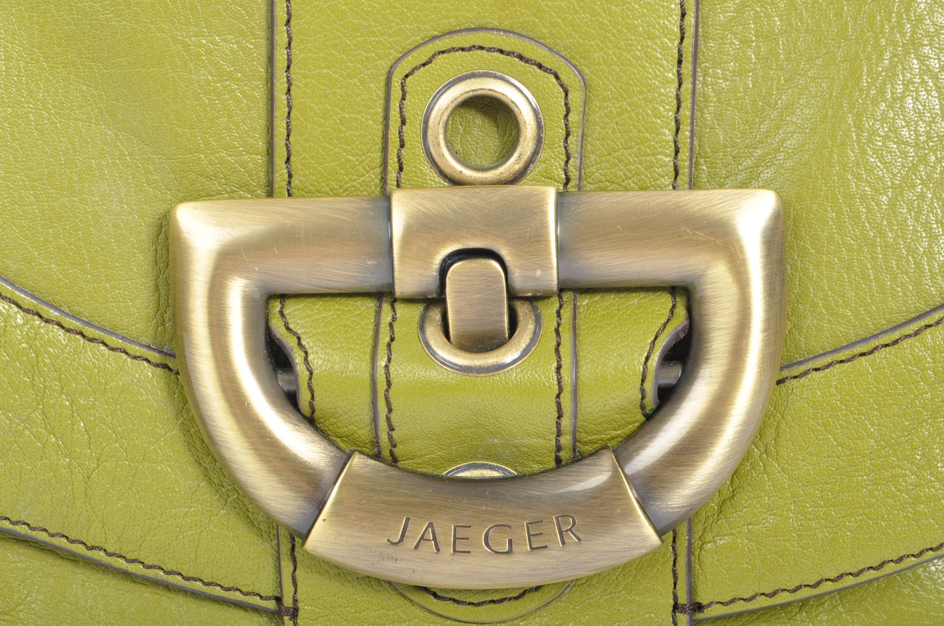 VINTAGE JAEGER CHARTREUSE LEATHER HANDBAG - Image 3 of 5