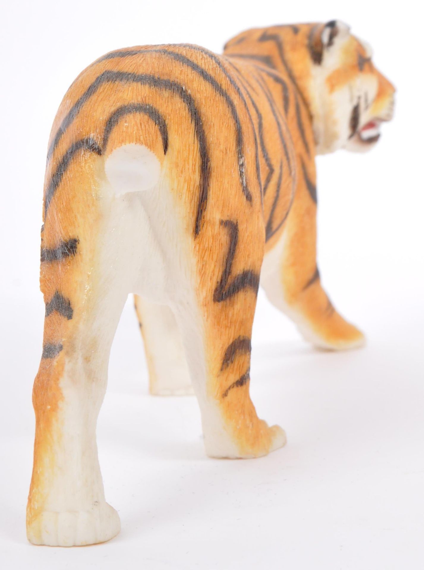 COLLECTION OF OF RESIN TIGER FIGURINES BY THE JULIANA COLLECTION - Image 12 of 13