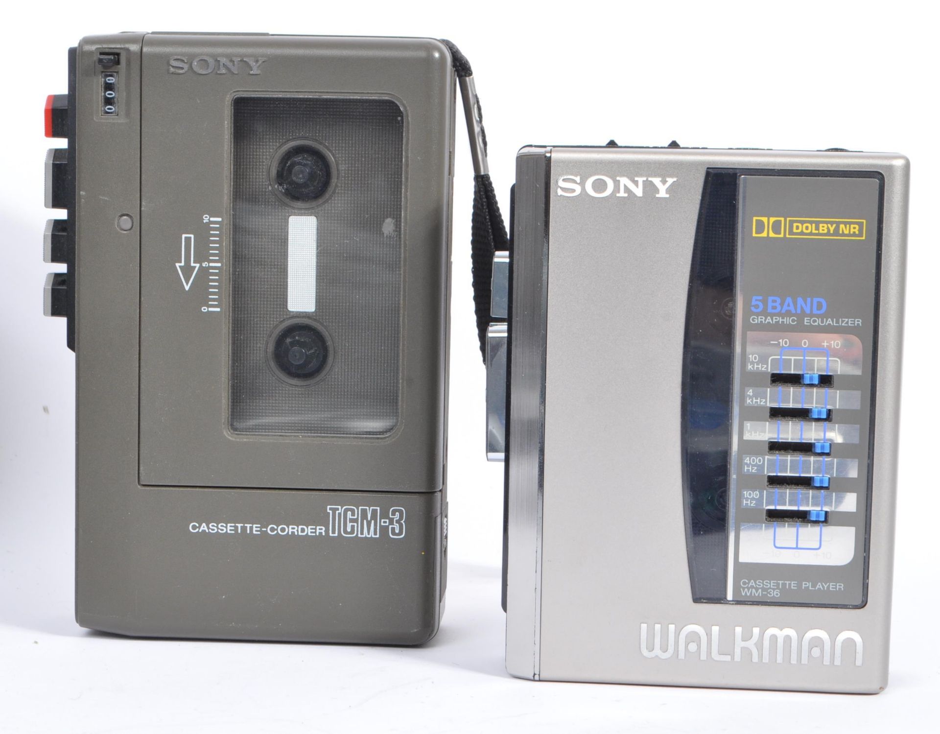 COLLECTION OF VINTAGE SONY WALKMANS & PORTABLE DISC PLAYERS - Bild 7 aus 10