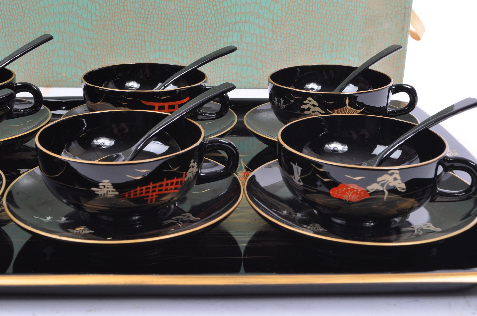 VINTAGE 20TH CENTURY BOXED ASIAN COFFEE / TEA SET - Bild 11 aus 15