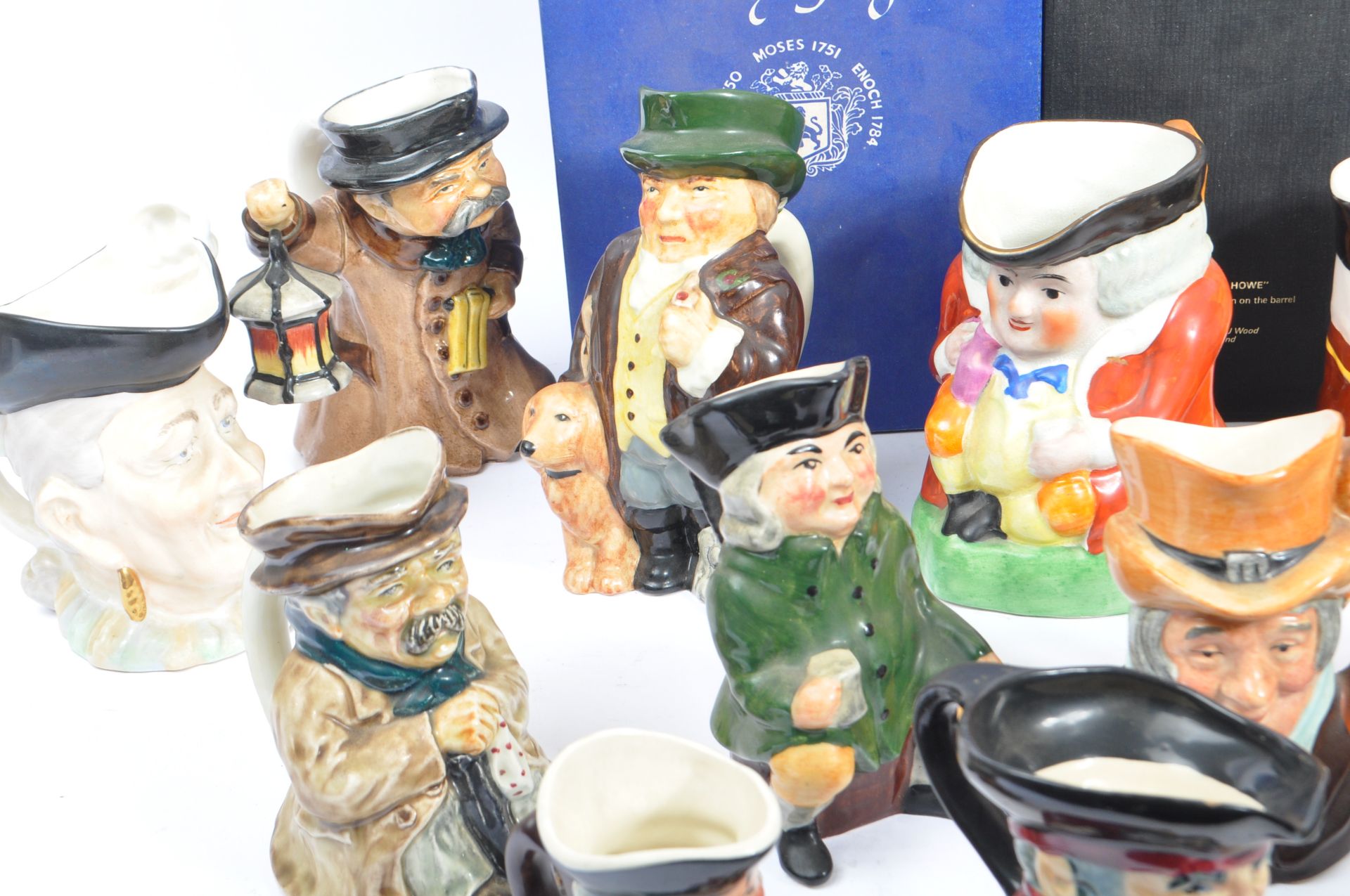 COLLECTION OF VARIOUS 19TH & 20TH CENTURY CERAMIC TOBY JUGS - Bild 6 aus 9