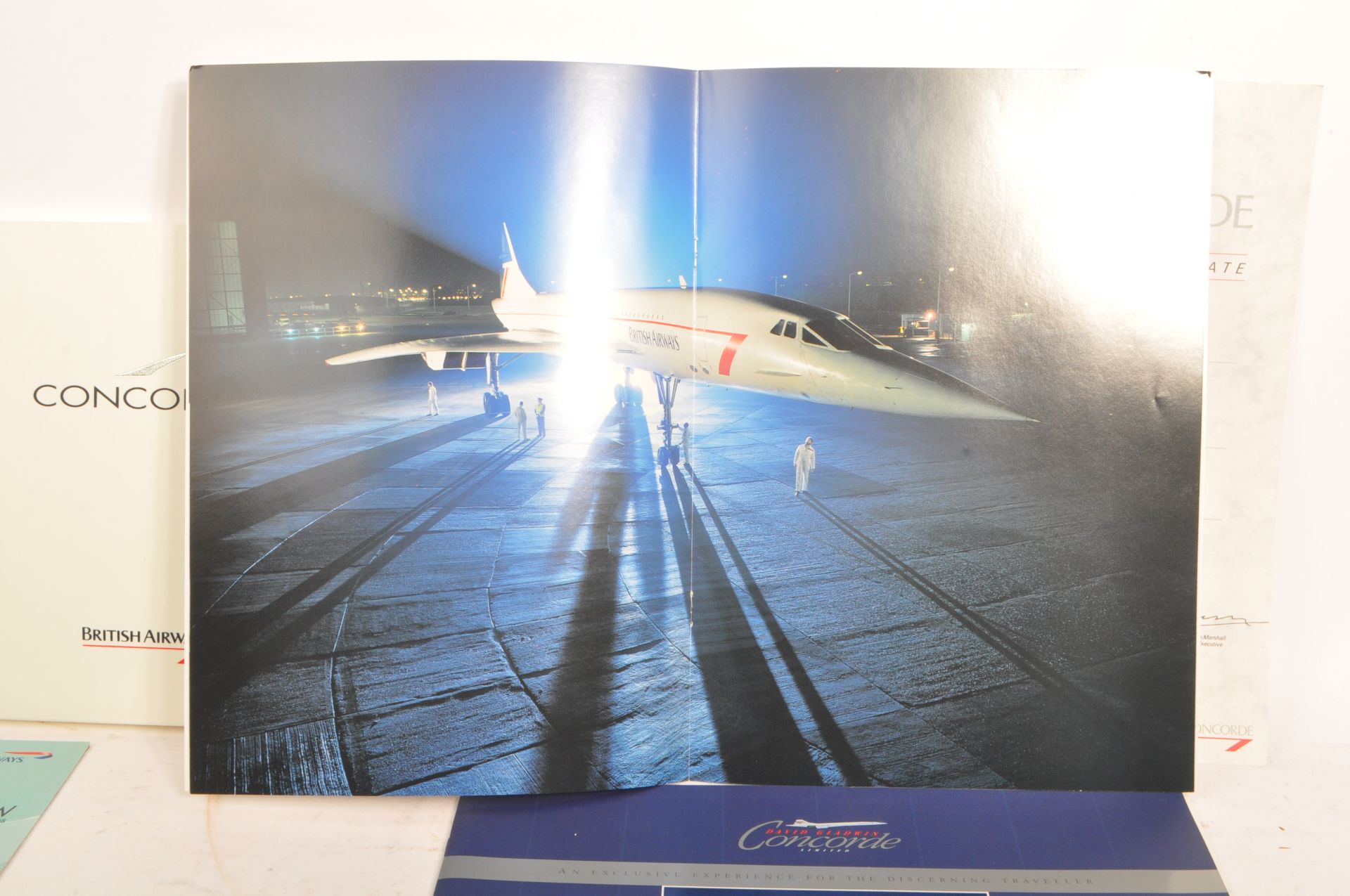 COLLECTION OF 20TH CENTURY CONCORDE COMMEMORATIVE PIECES - Image 8 of 11