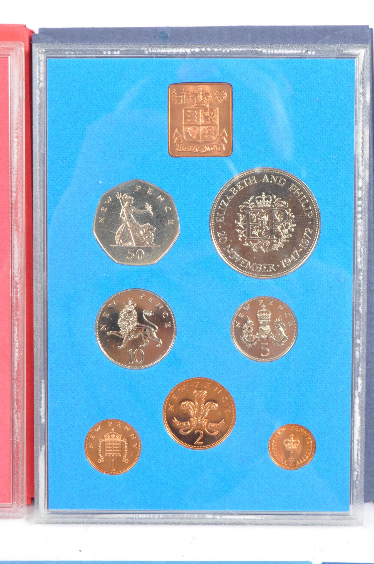 BRITISH & FOREIGN UNCIRCULATED PRESENTATION COINAGE COLLECTION - Image 3 of 9