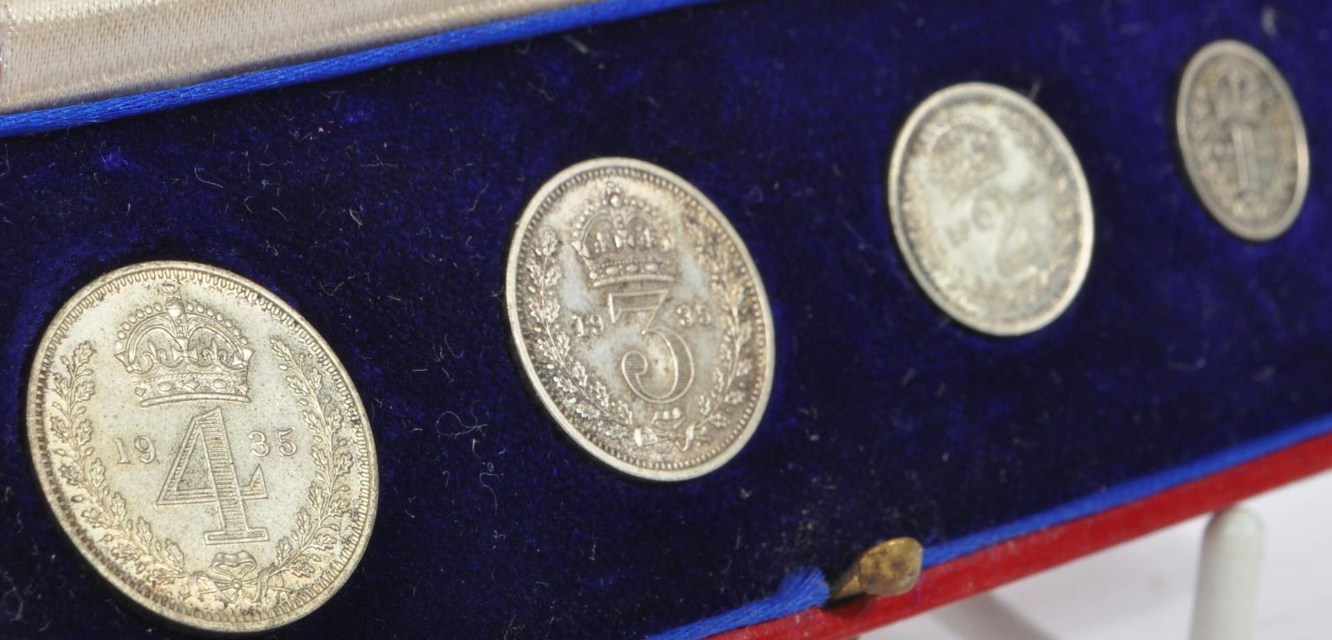 MAUNDY MONEY 1935 BRITISH COIN SET - Bild 4 aus 5