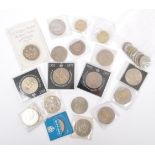 COLLECTION OF LATE 20TH CENTURY UK CROWNS AND COINS