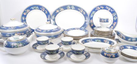 LARGE EXTENSIVE BLUE SIAM DINNER / TEA SERVICE BY WEDGWOOD