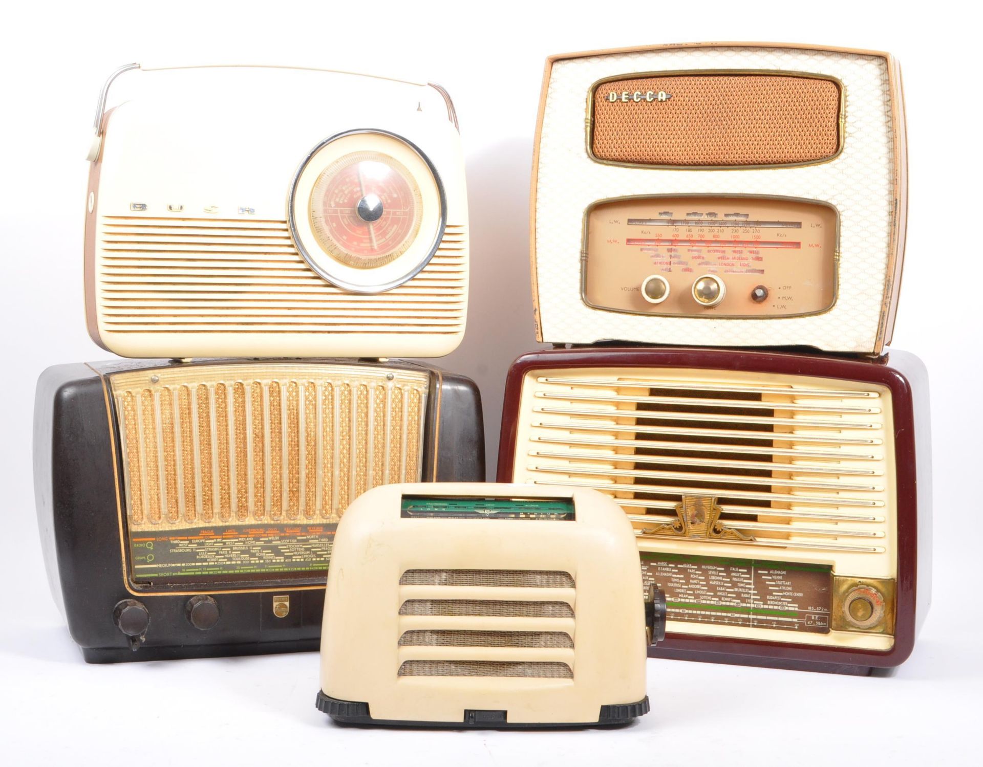 COLLECTION OF FIVE MID 20TH CENTURY TRANSISTOR RADIOS