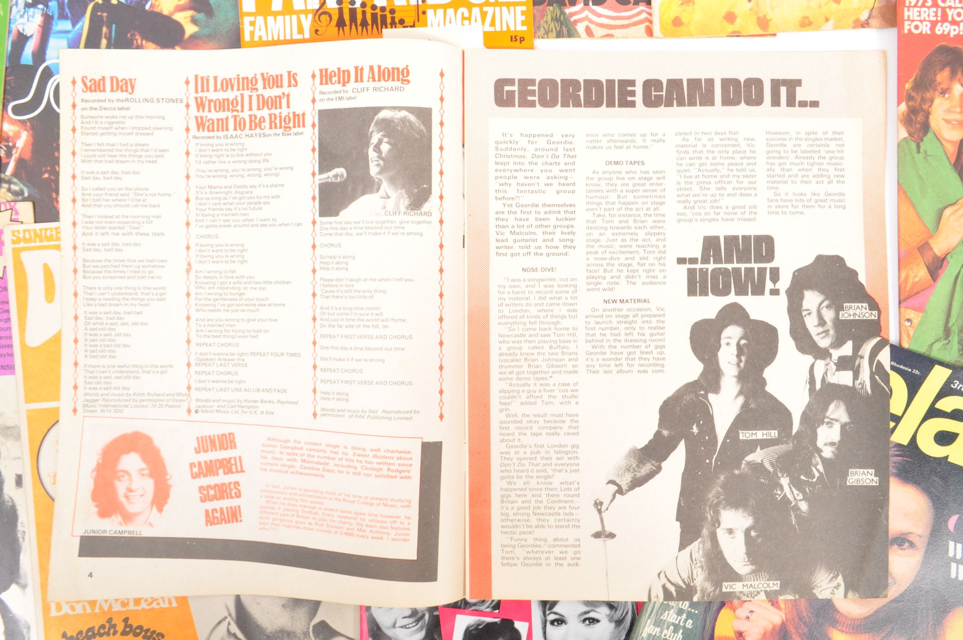 COLLECTION OF 1970S MUSIC AND POP CULTURE MAGAZINES - Image 9 of 9
