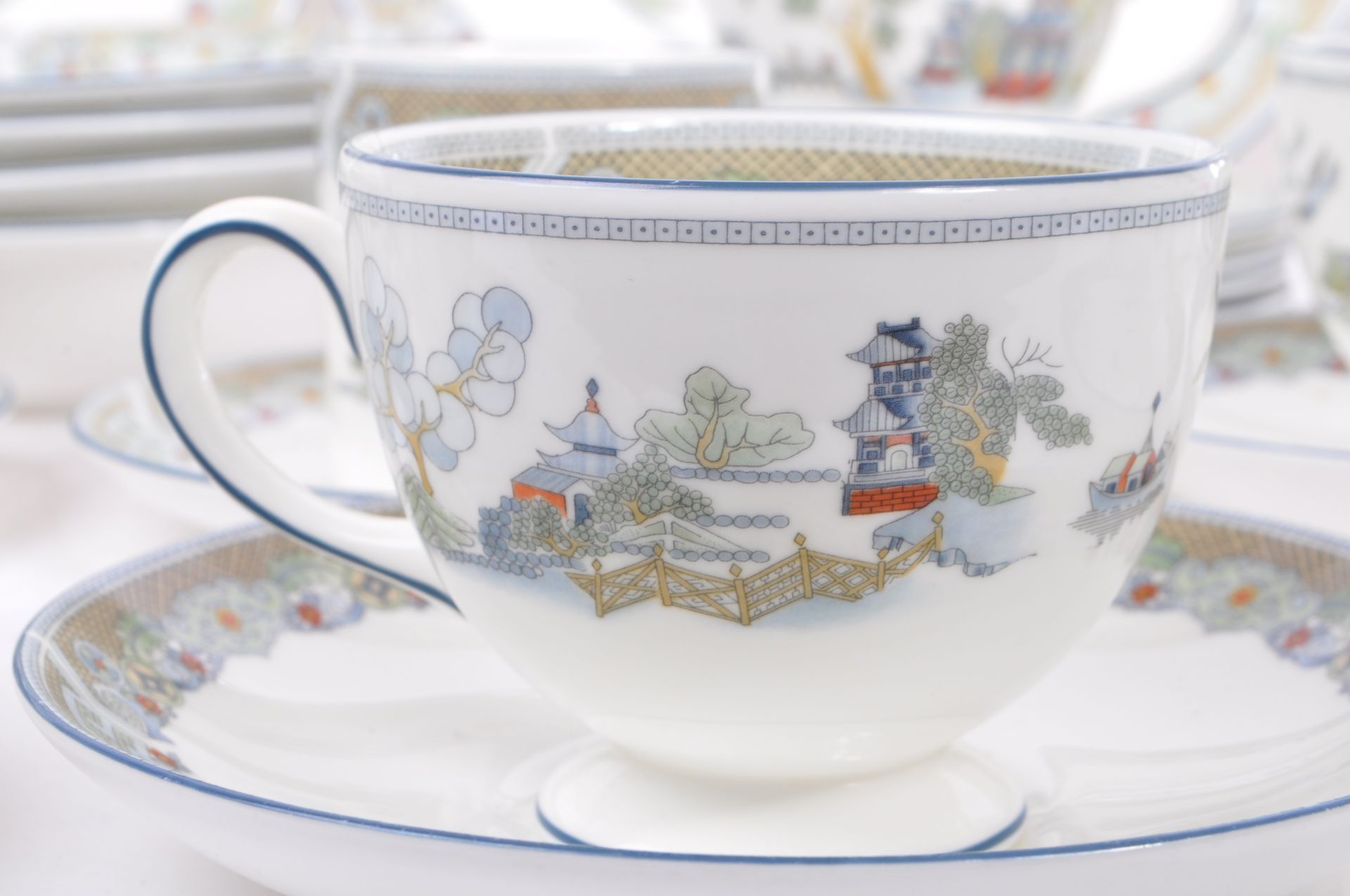 WEDGWOOD 'CHINESE LEGEND' PATTERN TEAWARE - Bild 12 aus 13