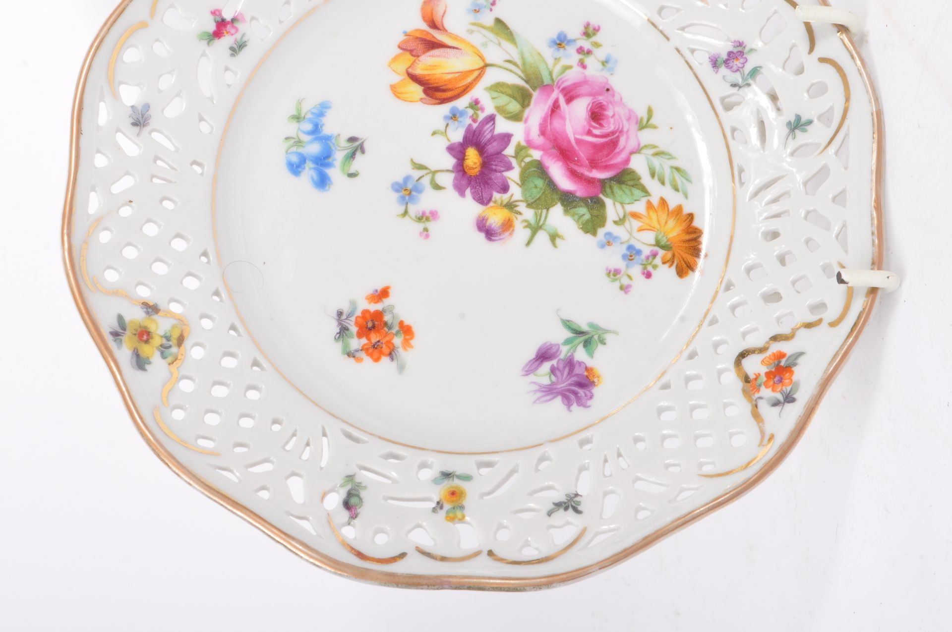 COLLECTION OF 20TH CENTURY CHINA TEA CUPS & PLATES - Image 9 of 13