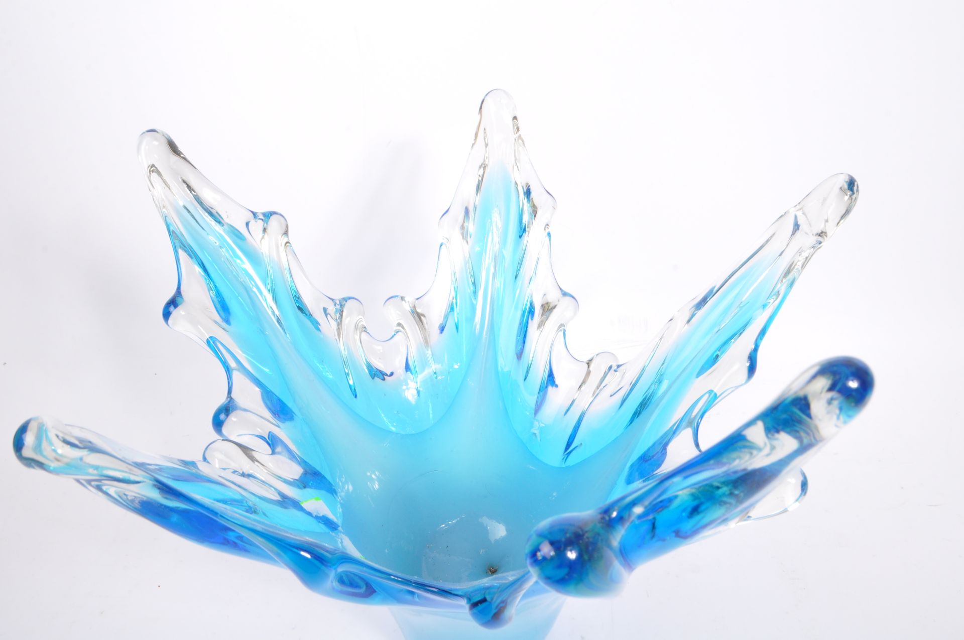 RETRO MID 20TH CENTURY BLUE STUDIO ART GLASS BOWL - Image 6 of 6