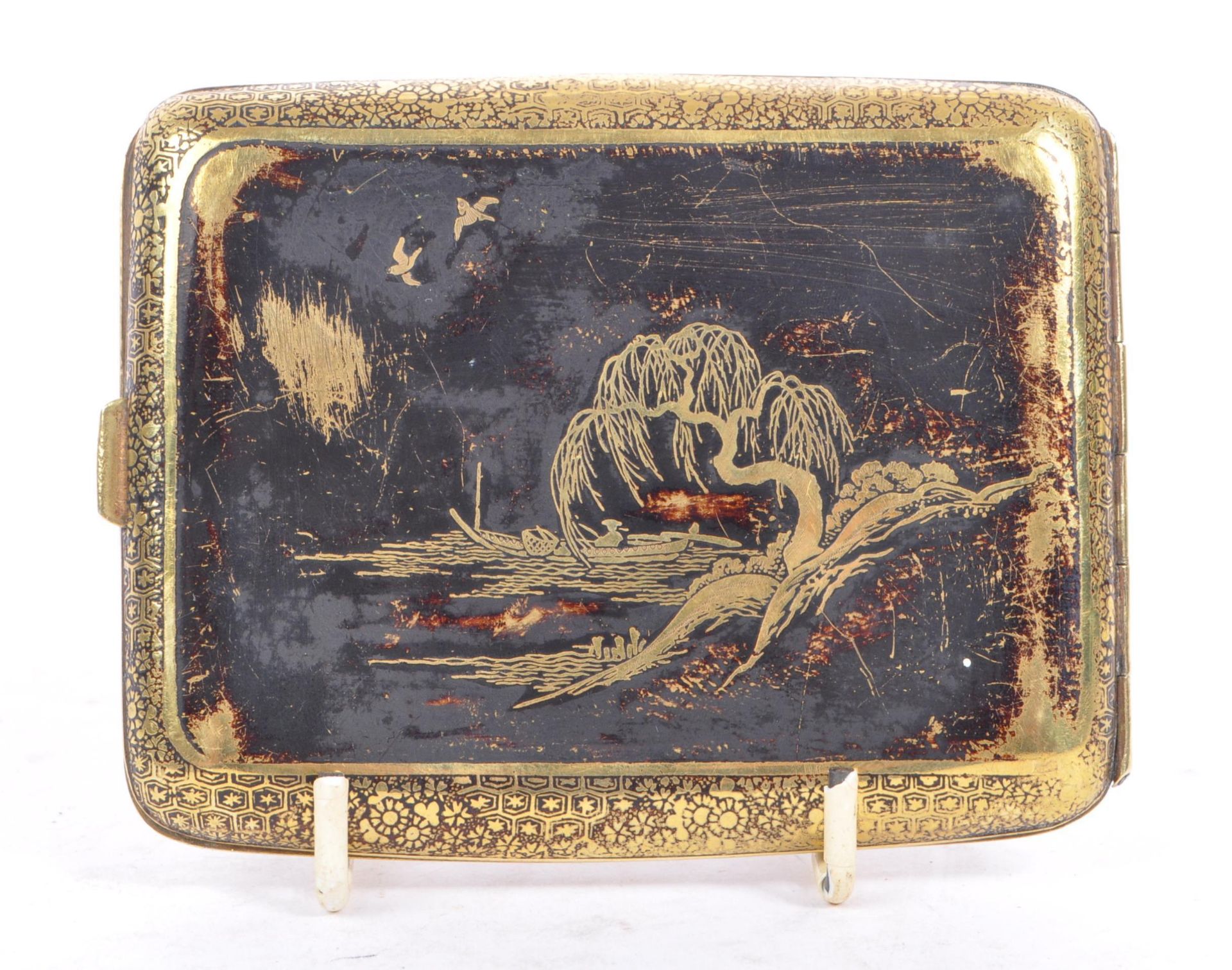 1940S VINTAGE BRASS CHINESE CIGARETTE CASE - Image 4 of 8