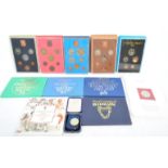 BRITISH & FOREIGN UNCIRCULATED PRESENTATION COINAGE COLLECTION
