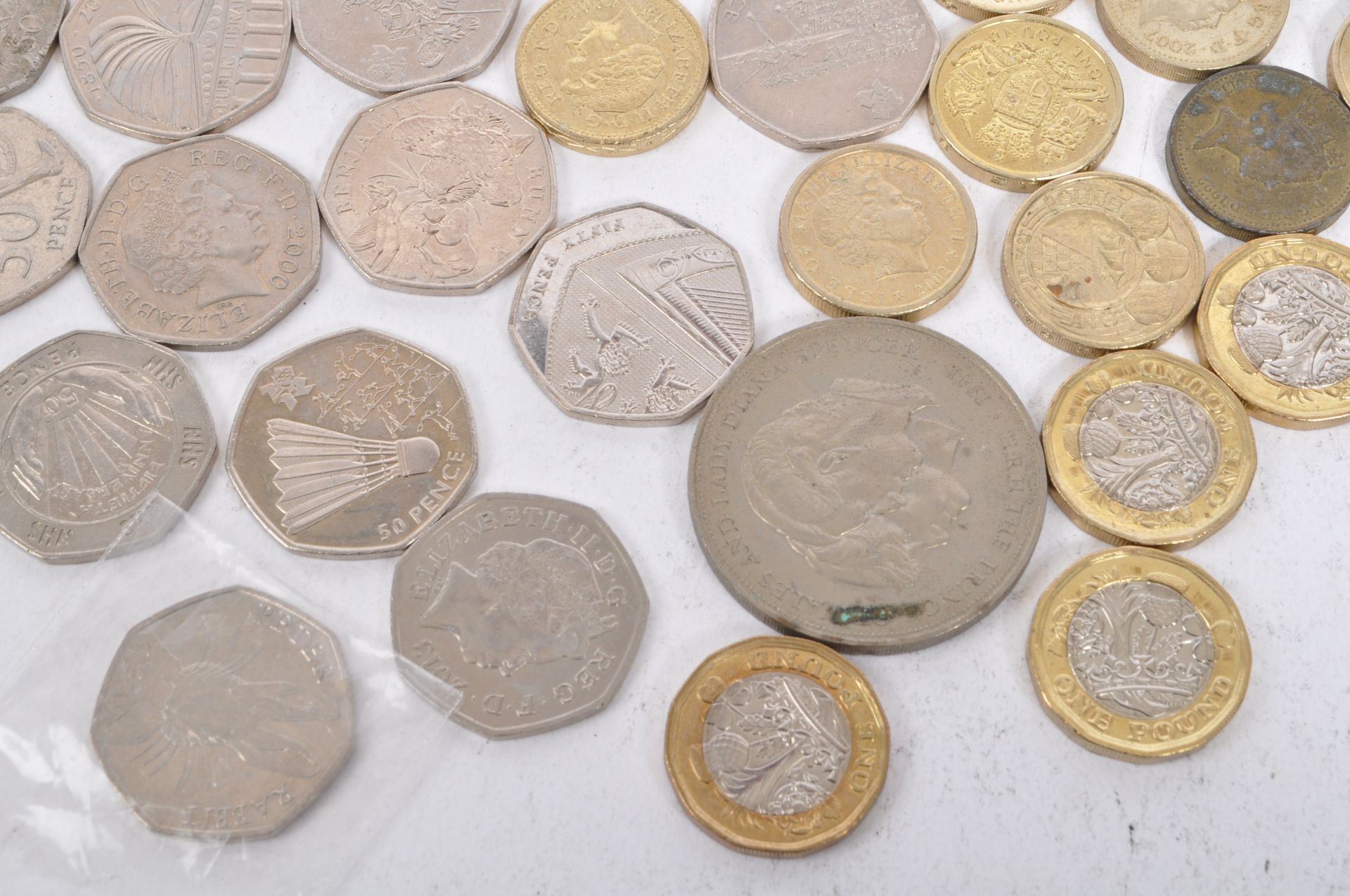 COLLETION OF UNITED KINGDOM CIRCULATED CURRENCY COINAGE - Image 2 of 9