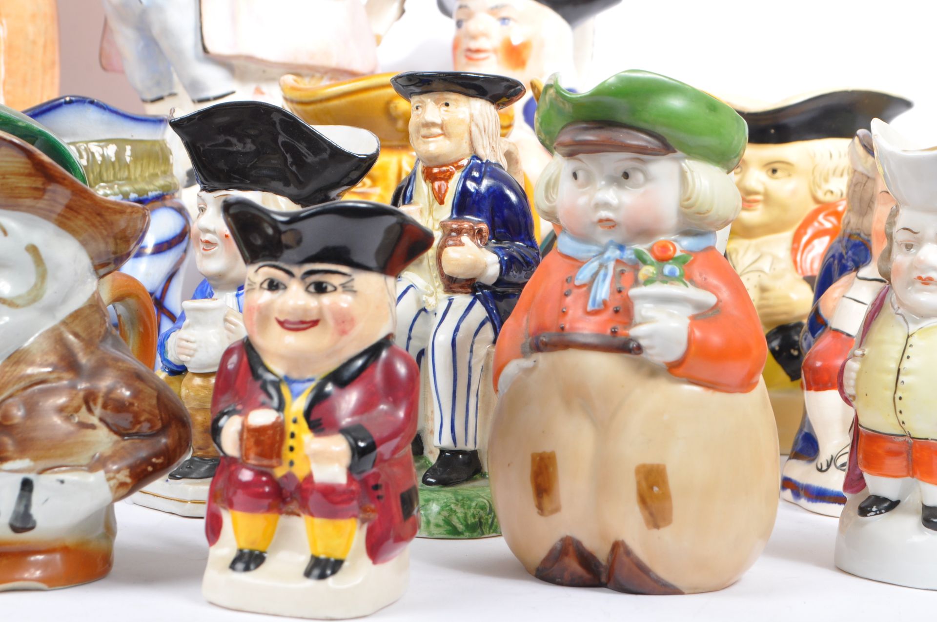 COLLECTION OF VARIOUS 19TH & 20TH CENTURY CERAMIC TOBY JUGS - Image 5 of 13