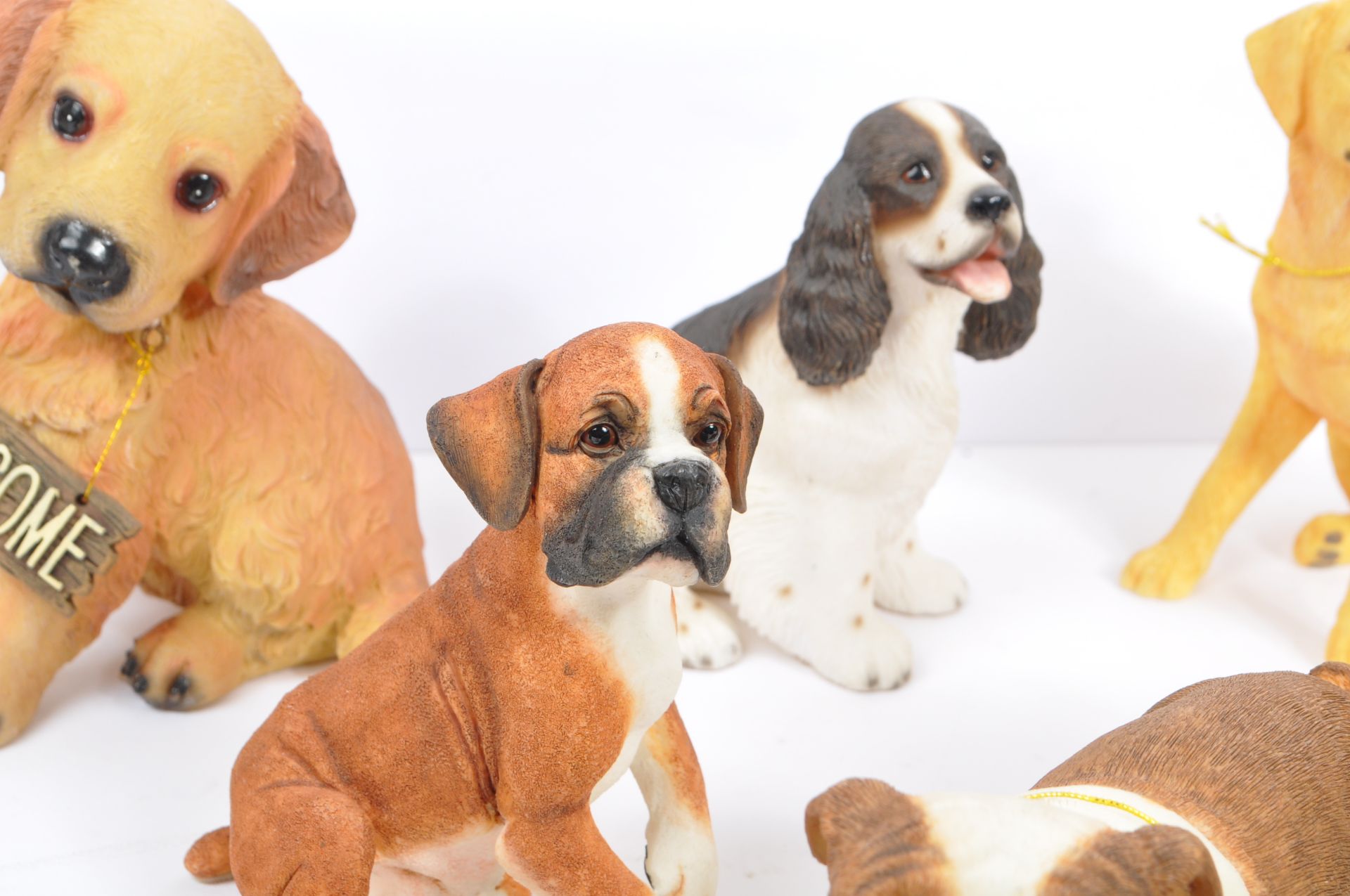 COLLECTION OF DOG STUDY FIGURINES BY THE LEONARDO COLLECTION - Image 8 of 13